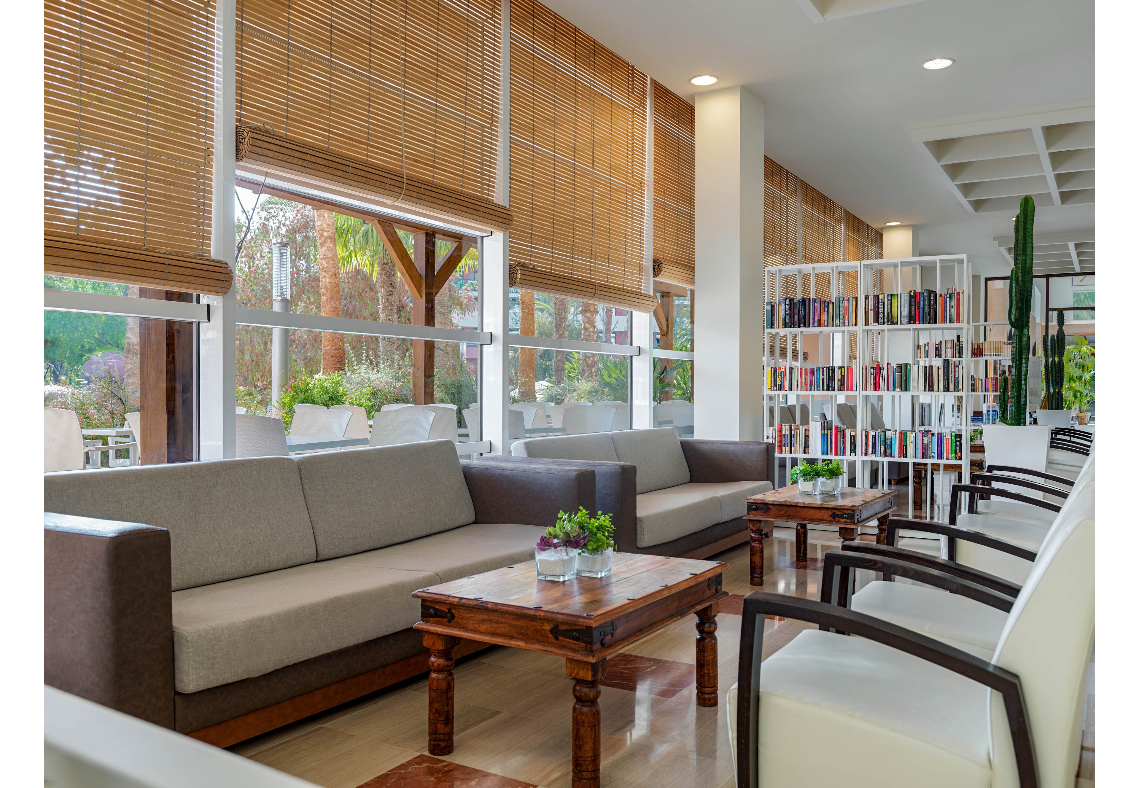 H10 Salauris Palace & PortAventura Theme Park