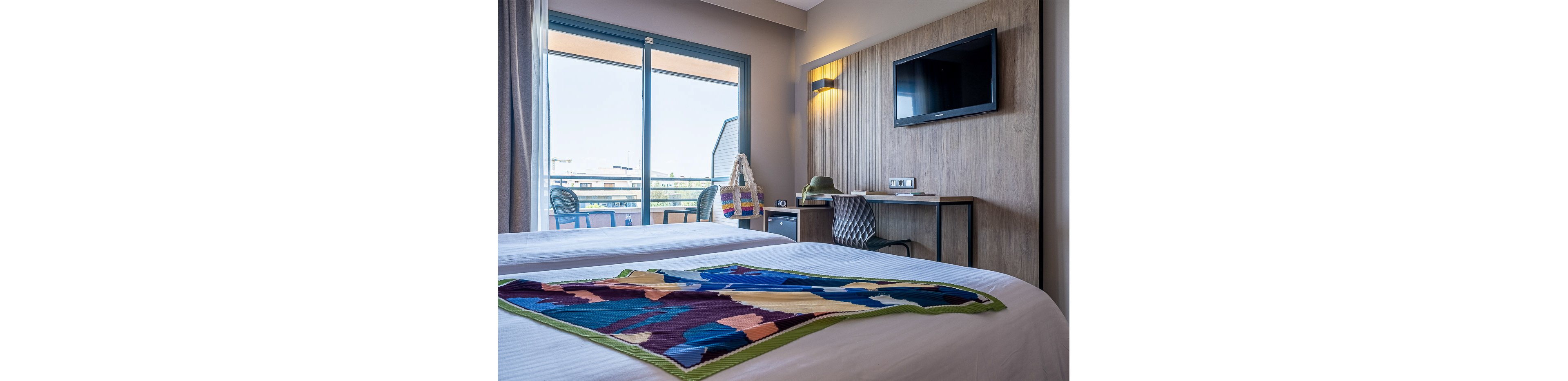 Hotel California Palace