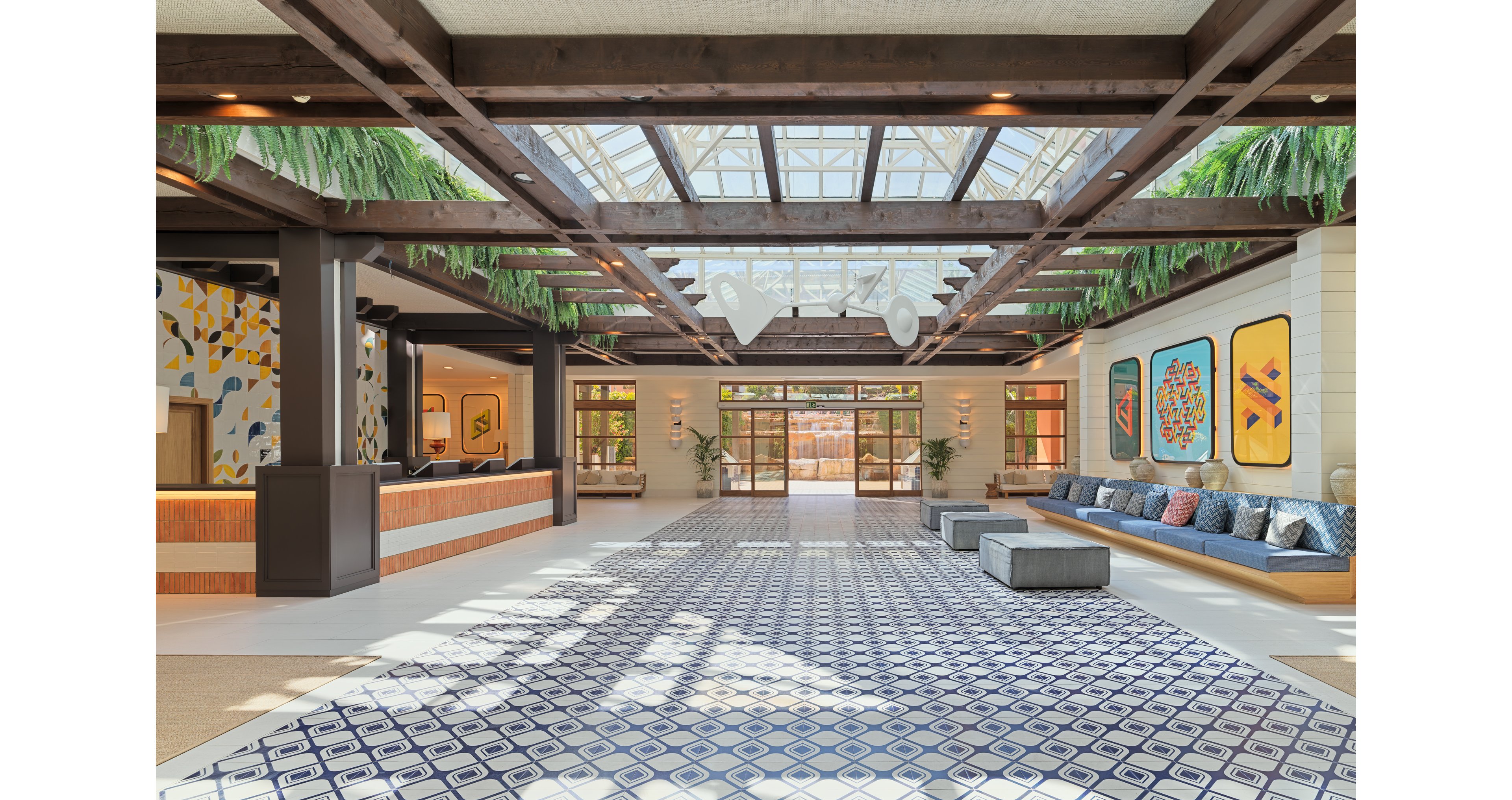 H10 Mediterranean Village