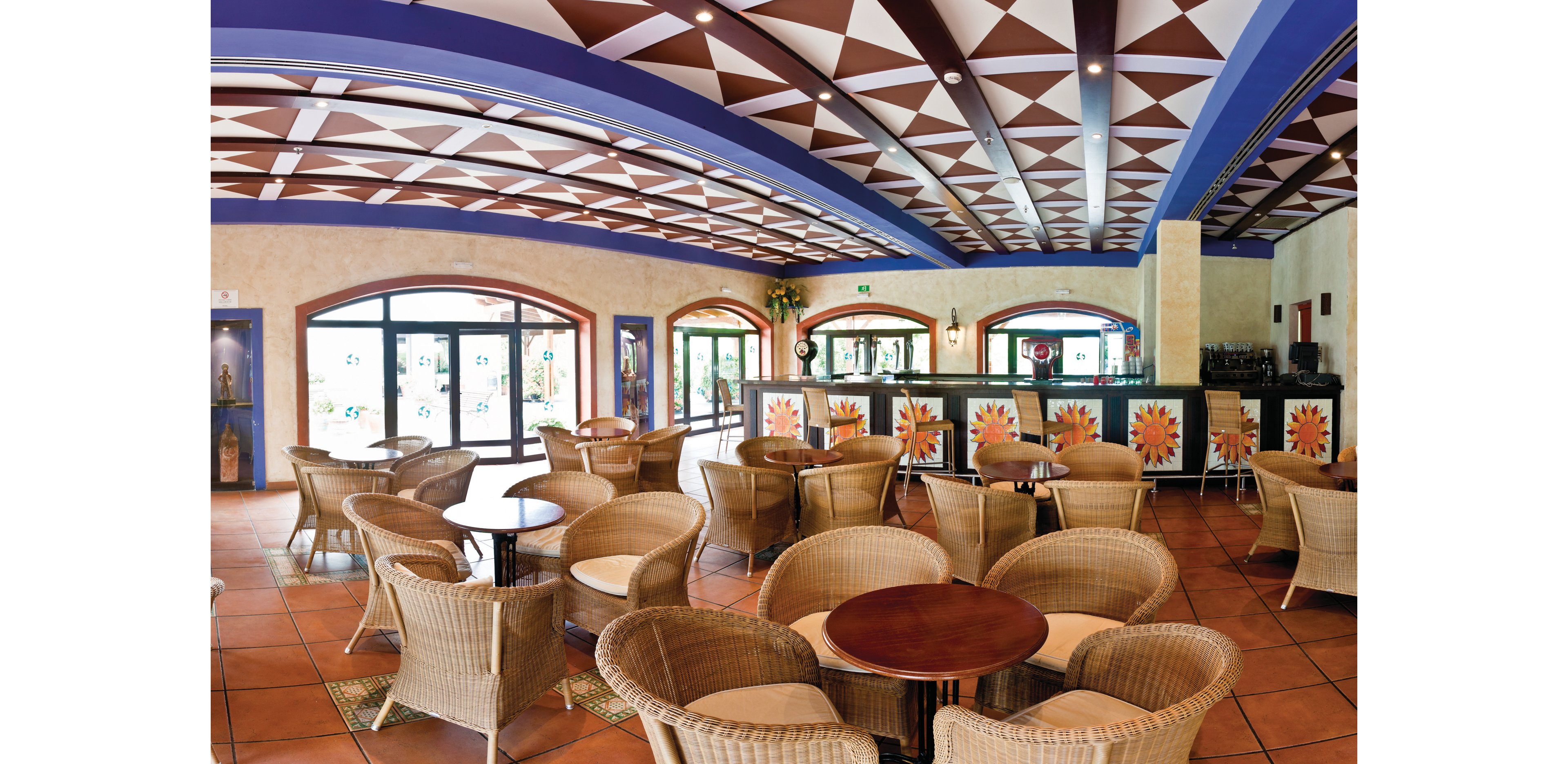 Hotel El Paso & PortAventura Theme Park