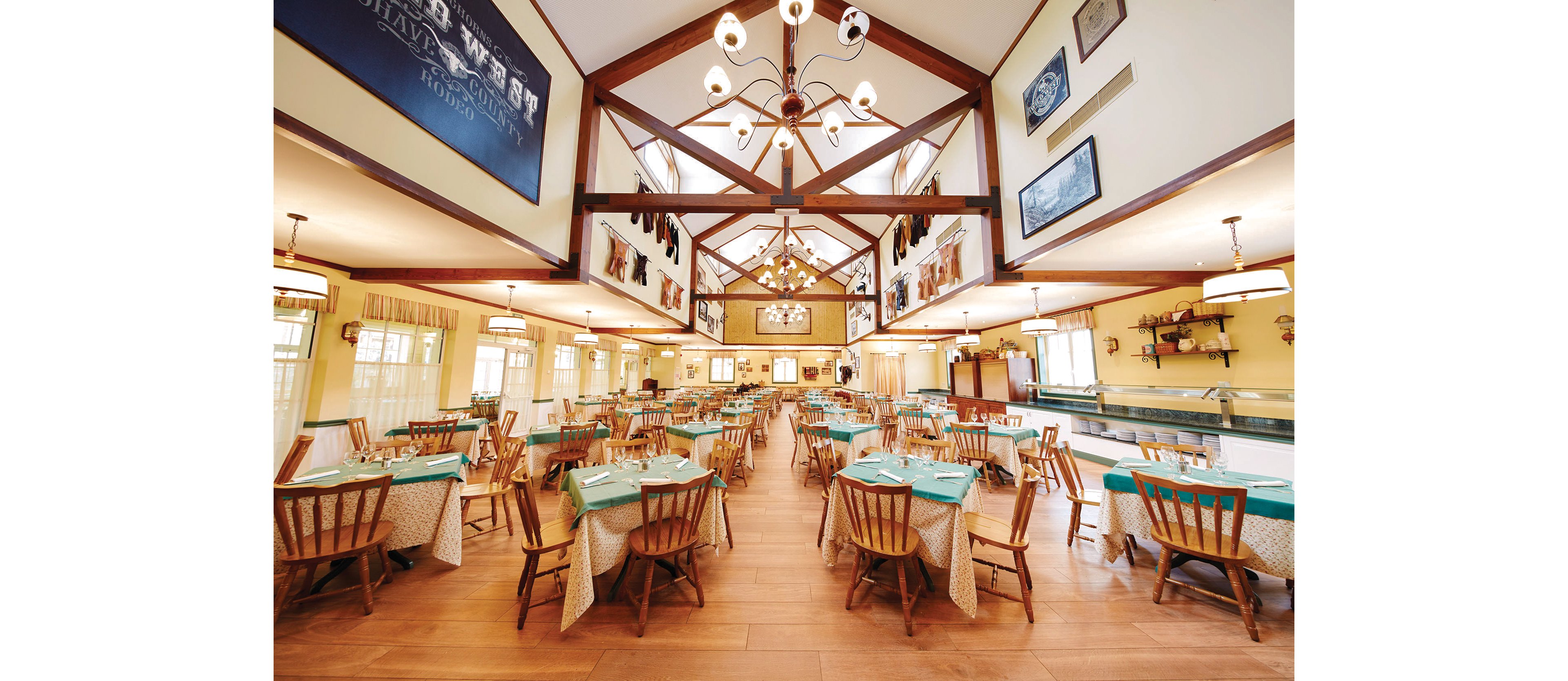 Hotel Gold River & PortAventura Theme Park