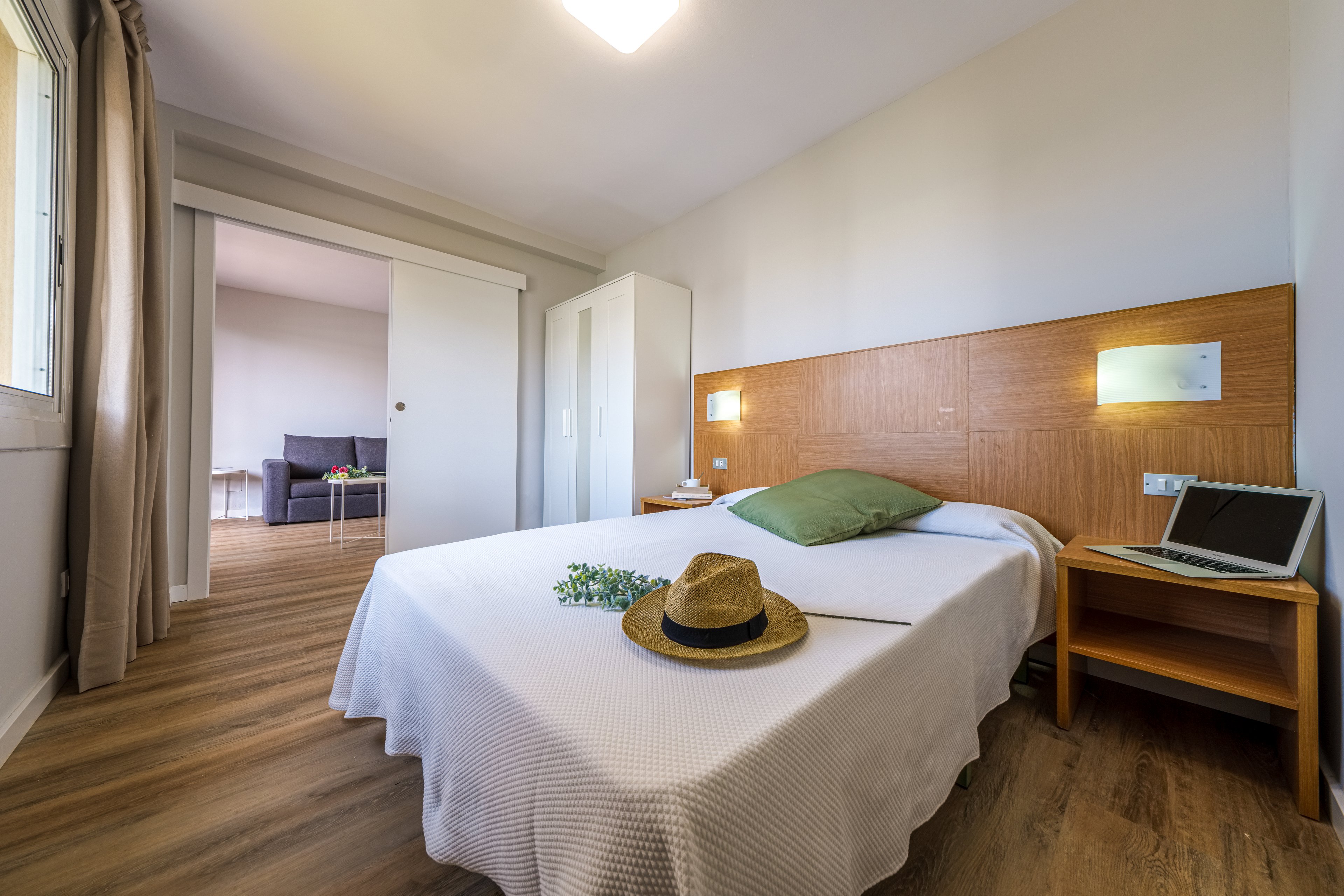 California Apartments