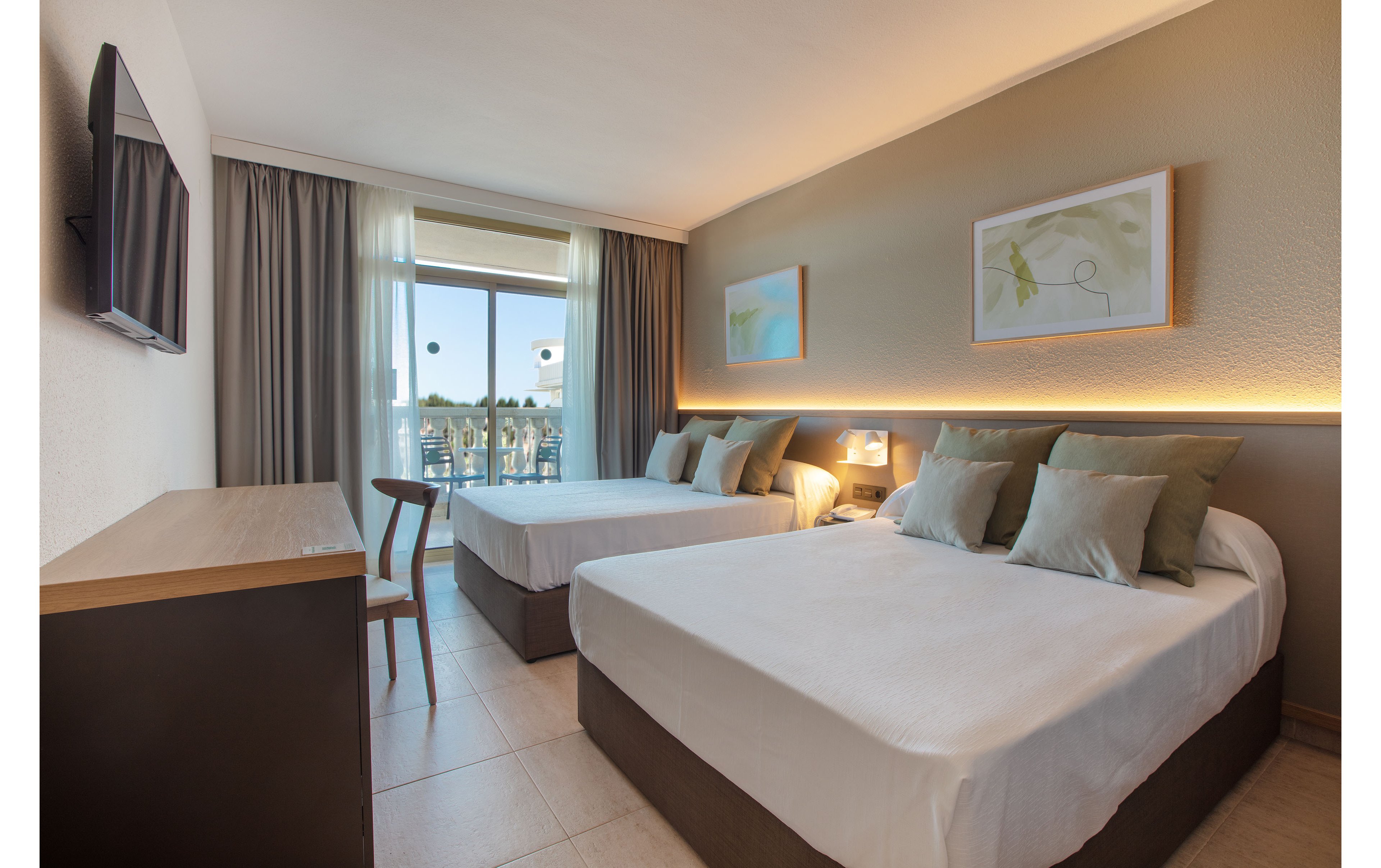 Ponient Hotel Dorada Palace by PortAventura World