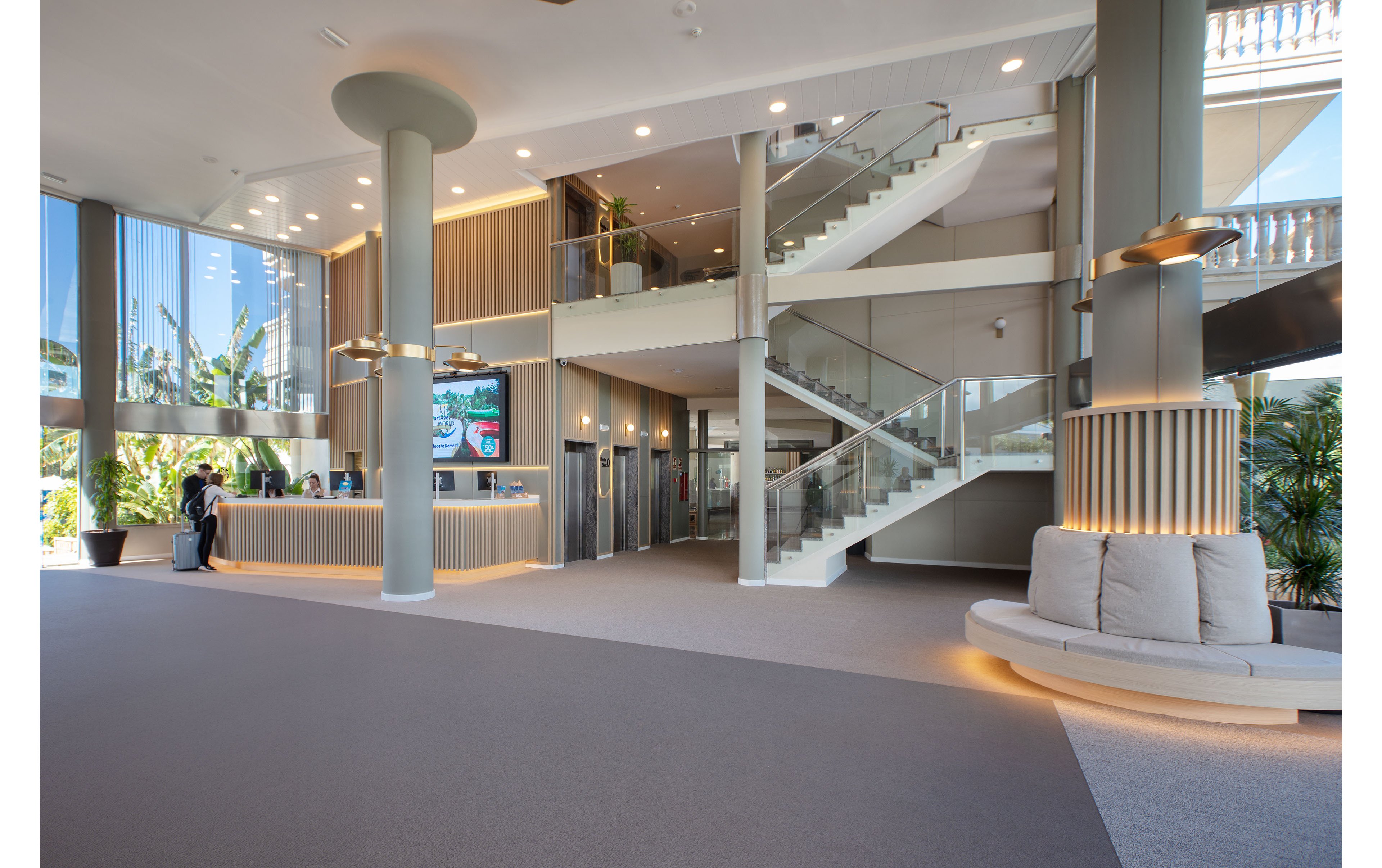 Ponient Hotel Dorada Palace by PortAventura World