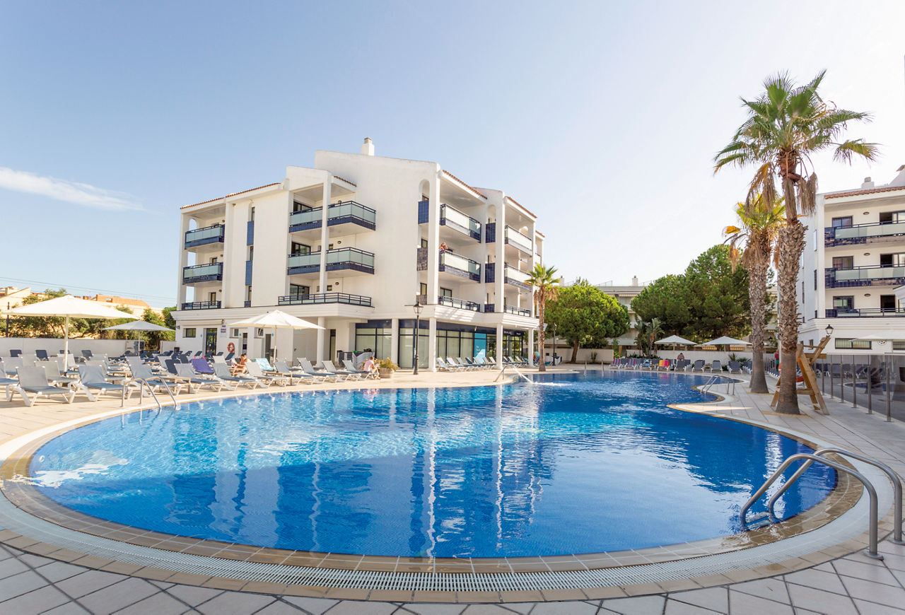 Pins Platja Apartments