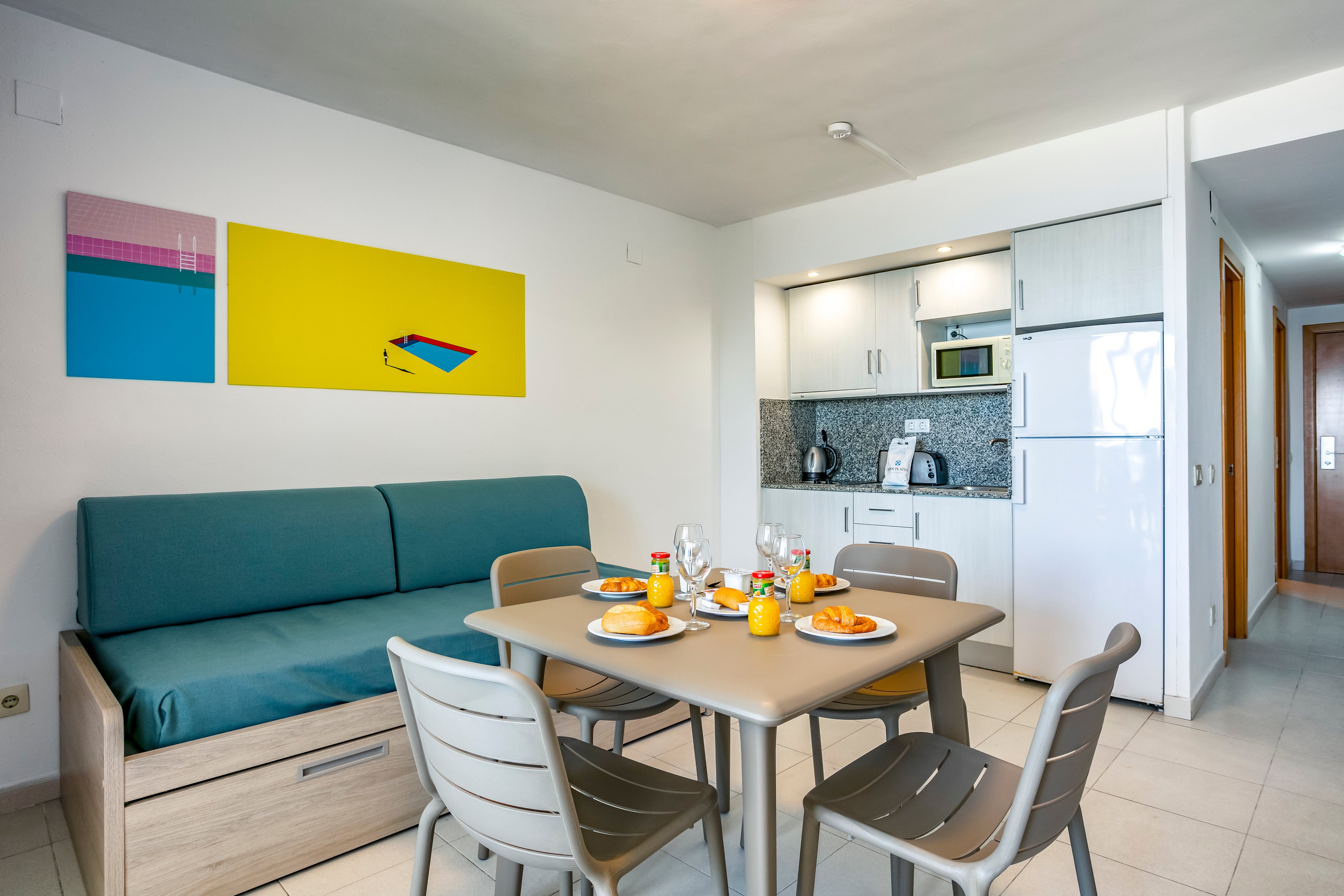 Pins Platja Apartments