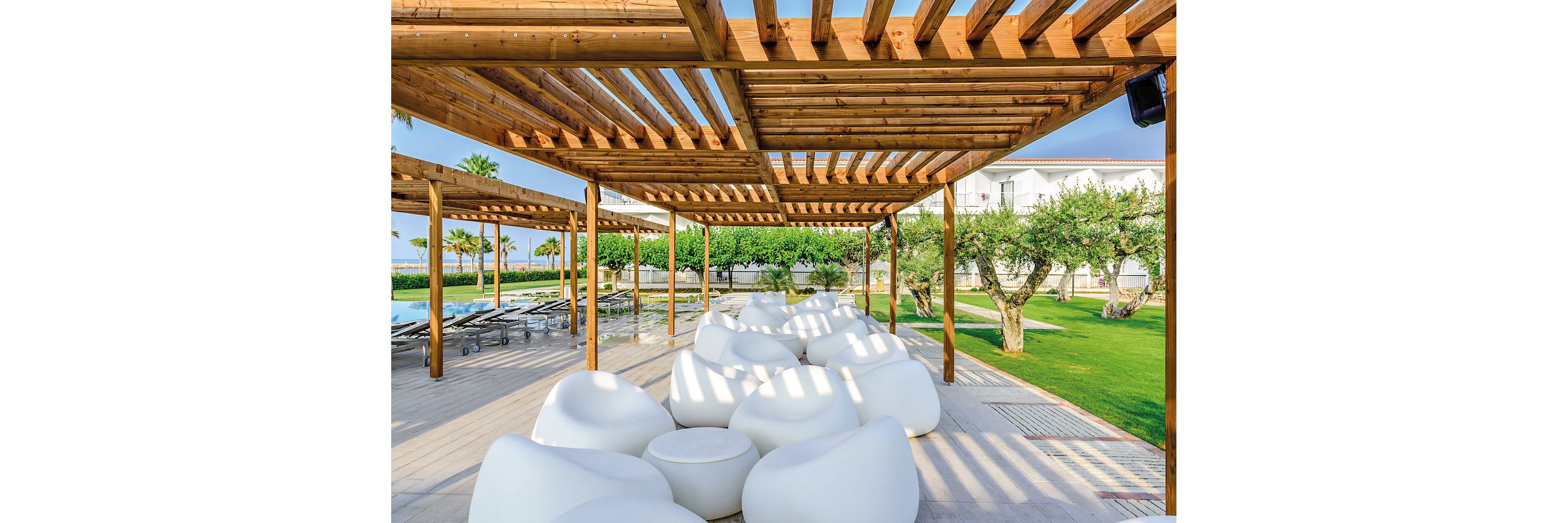 Estival El Dorado Resort