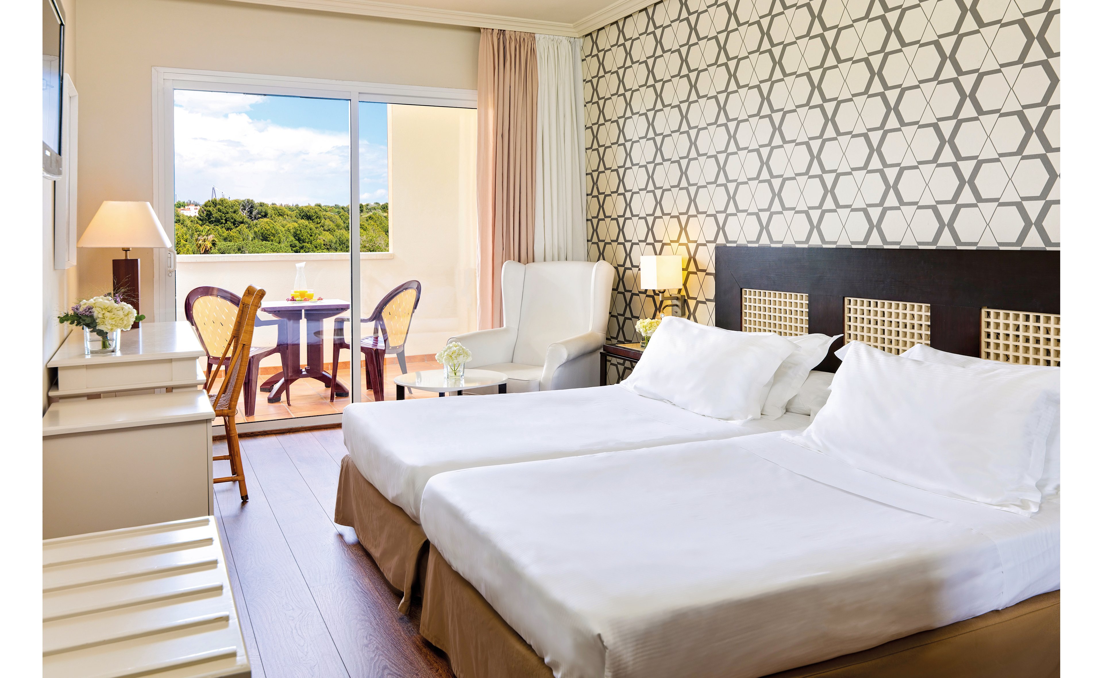 H10 Salauris Palace & PortAventura Theme Park