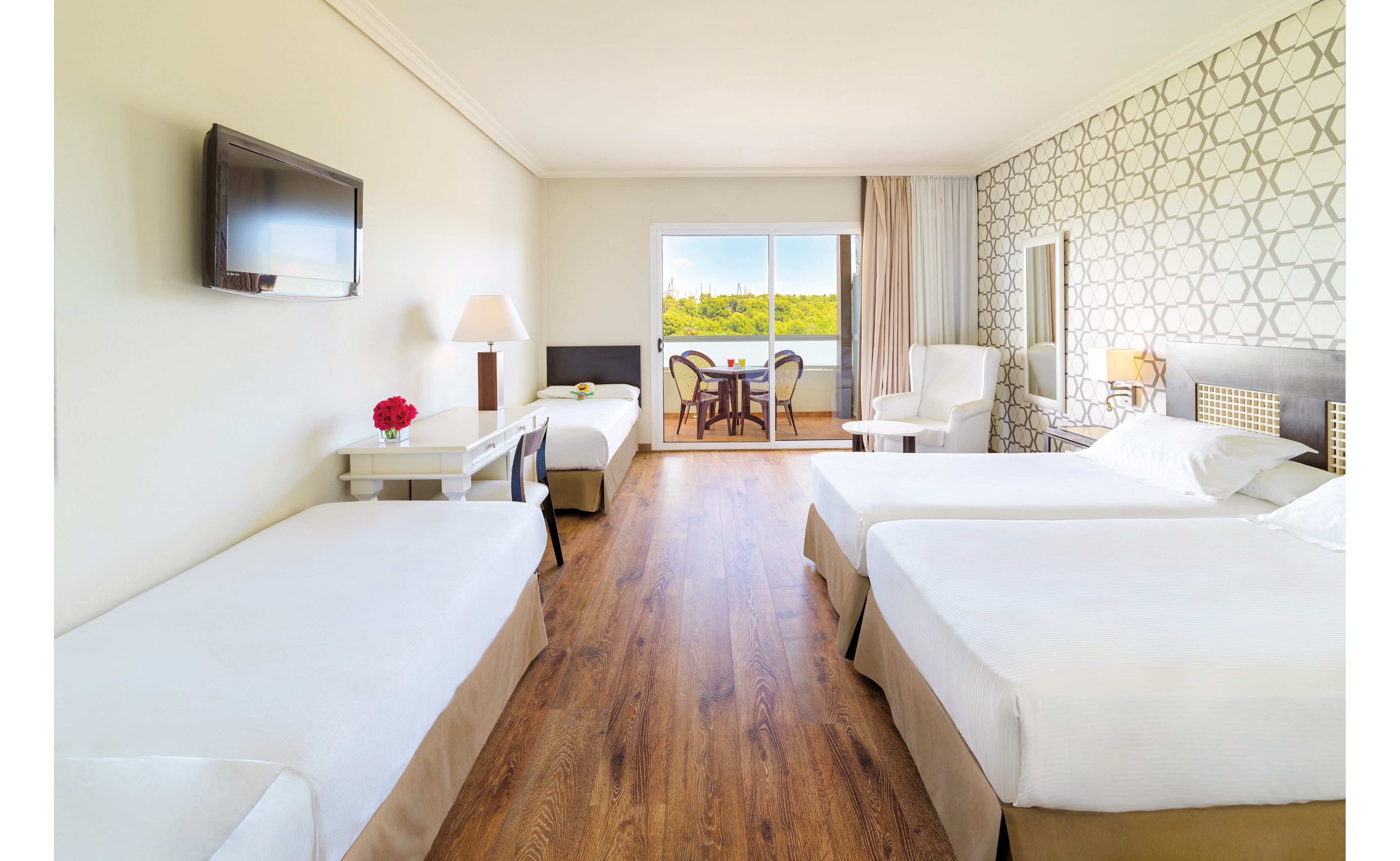 H10 Salauris Palace & PortAventura Theme Park