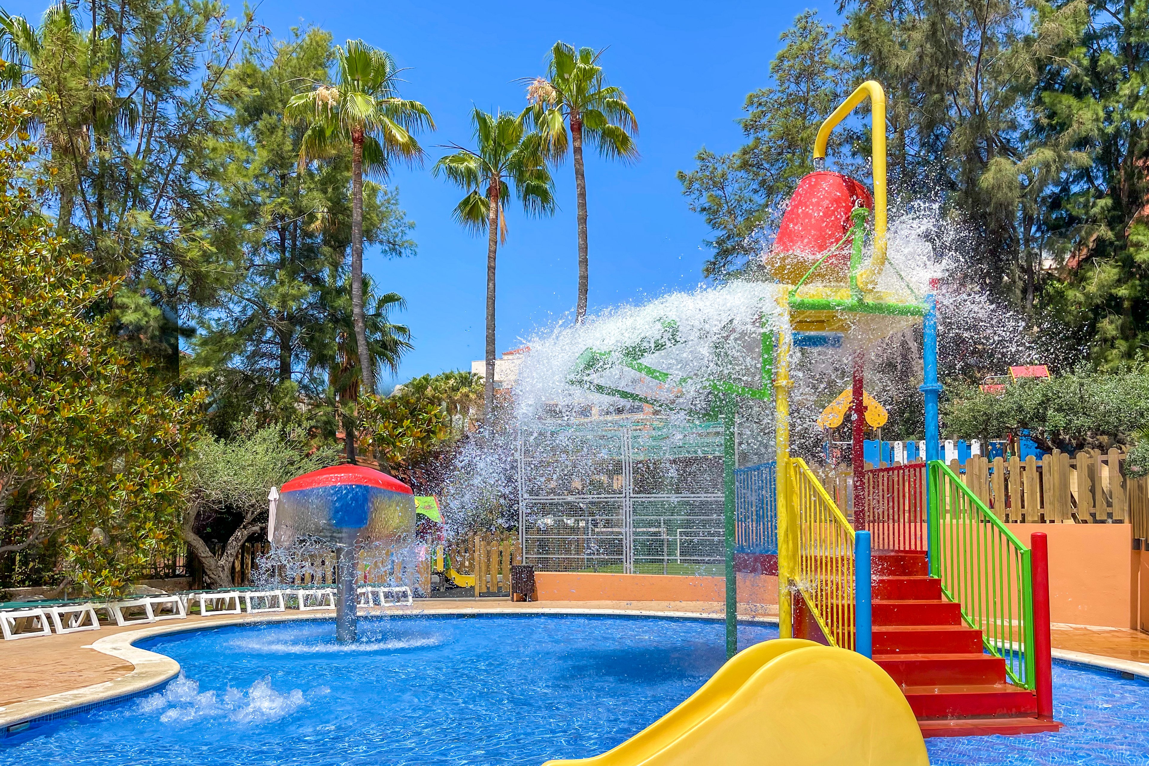 Aparthotel SunClub Salou & PortAventura Theme Park