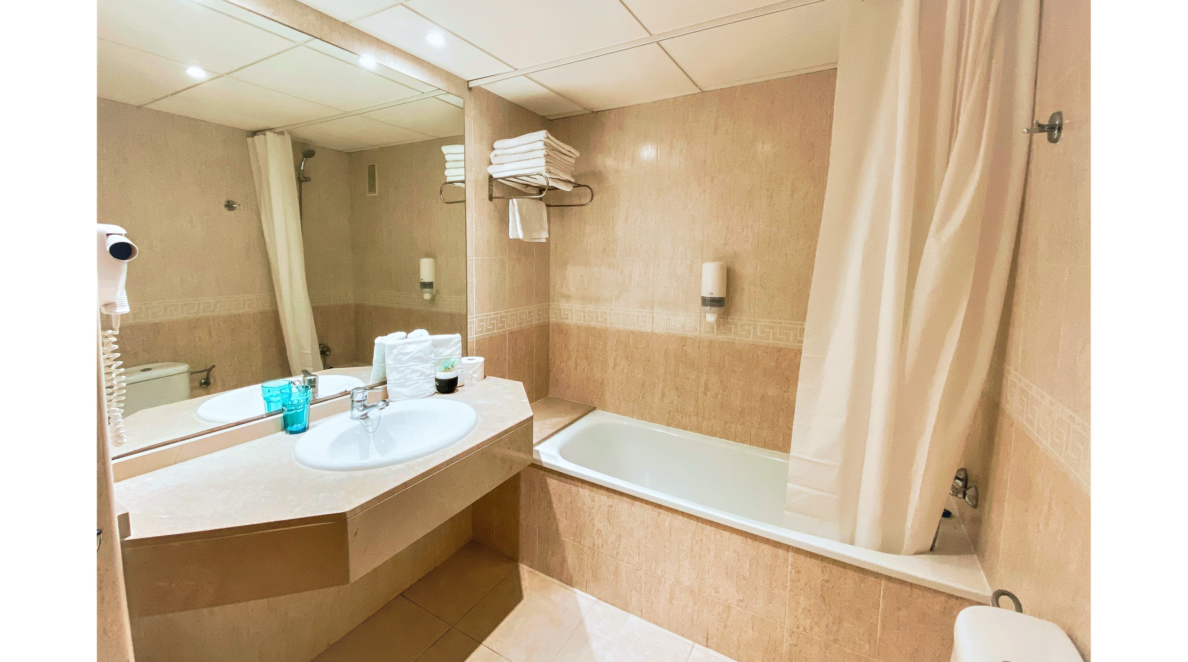 Aparthotel SunClub Salou & PortAventura Theme Park