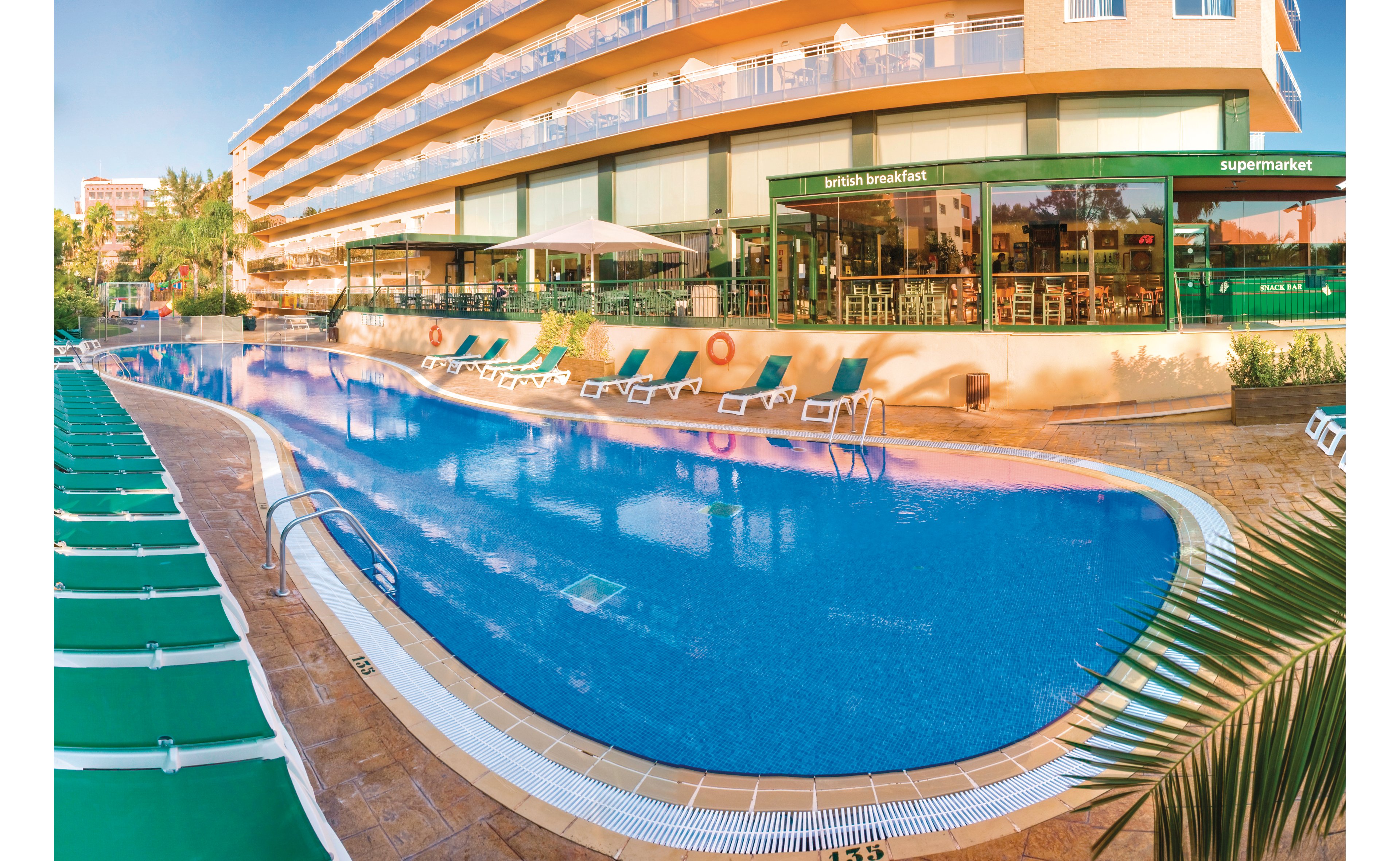 Aparthotel SunClub Salou & PortAventura Theme Park