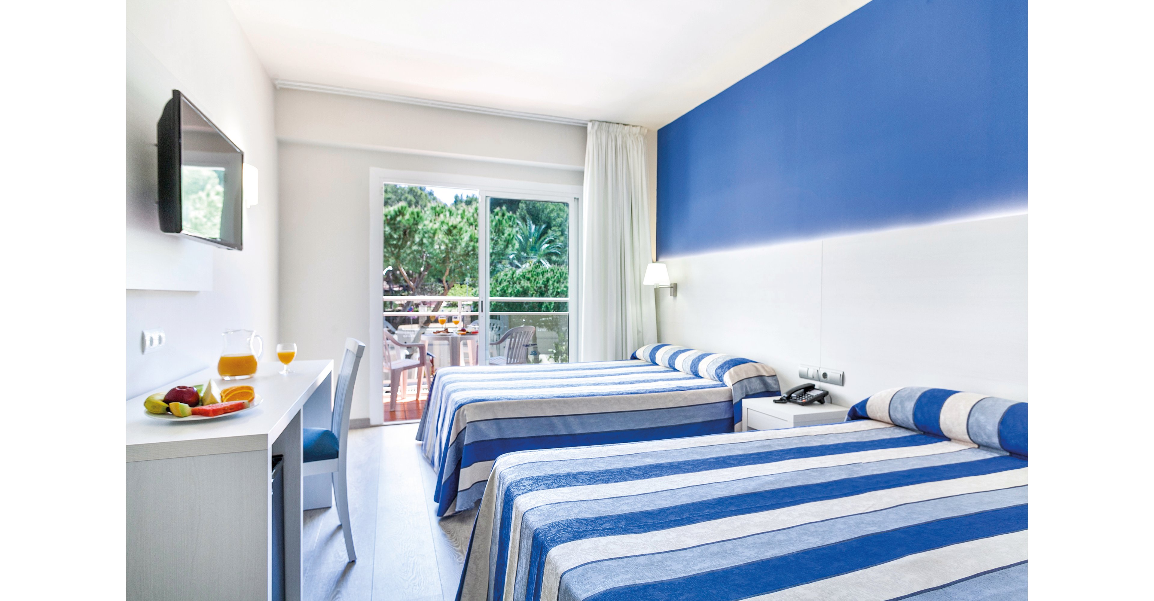 Best Oasis Park & Portaventura Theme Park