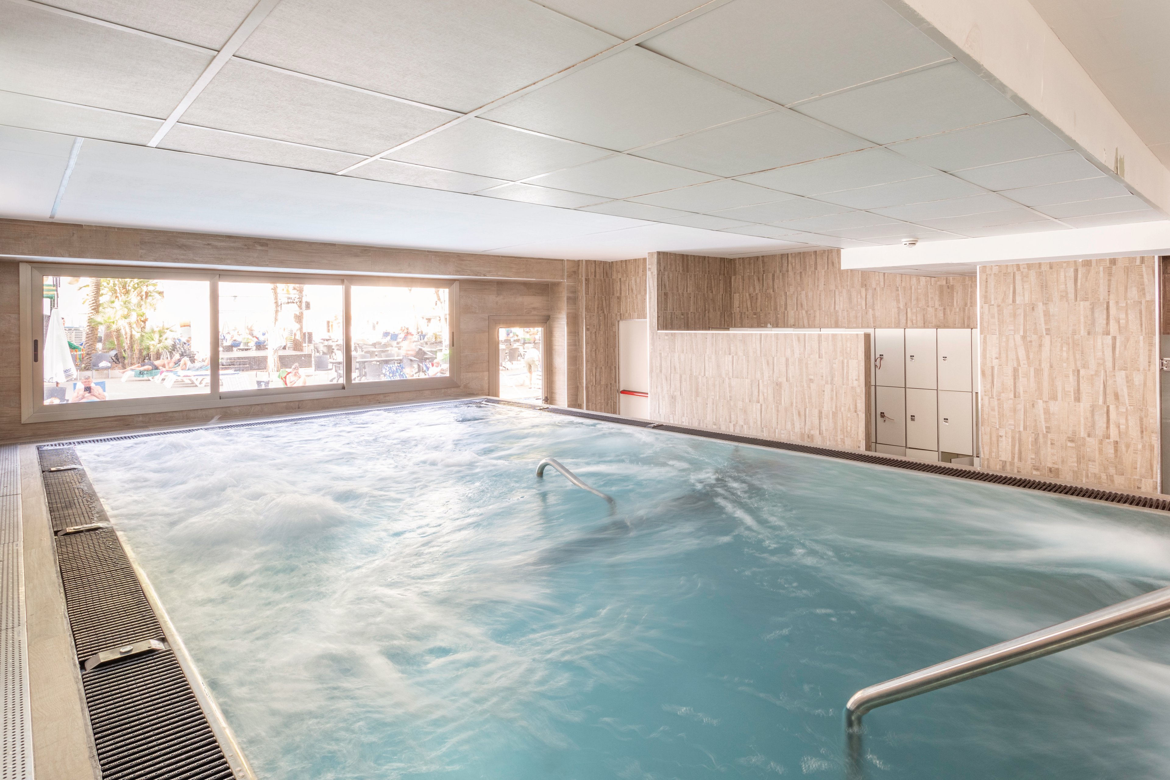 Best Oasis Park & Portaventura Theme Park