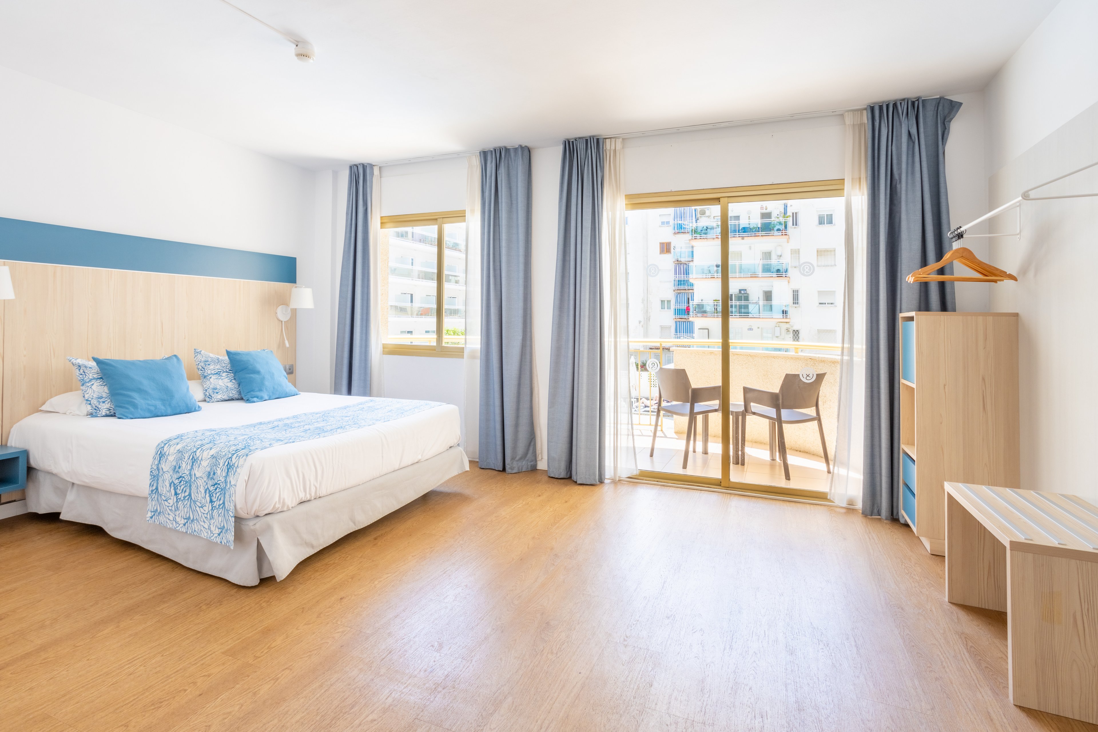 Rentalmar Salou Beach