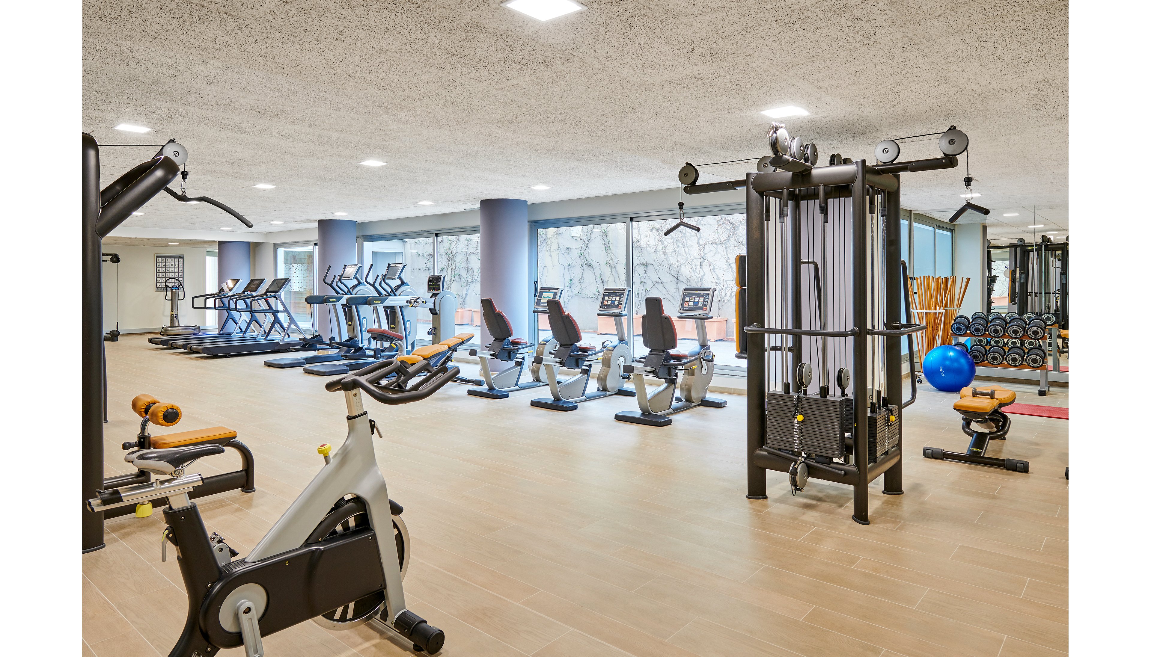 Le Meridien Ra Beach Hotel & Spa