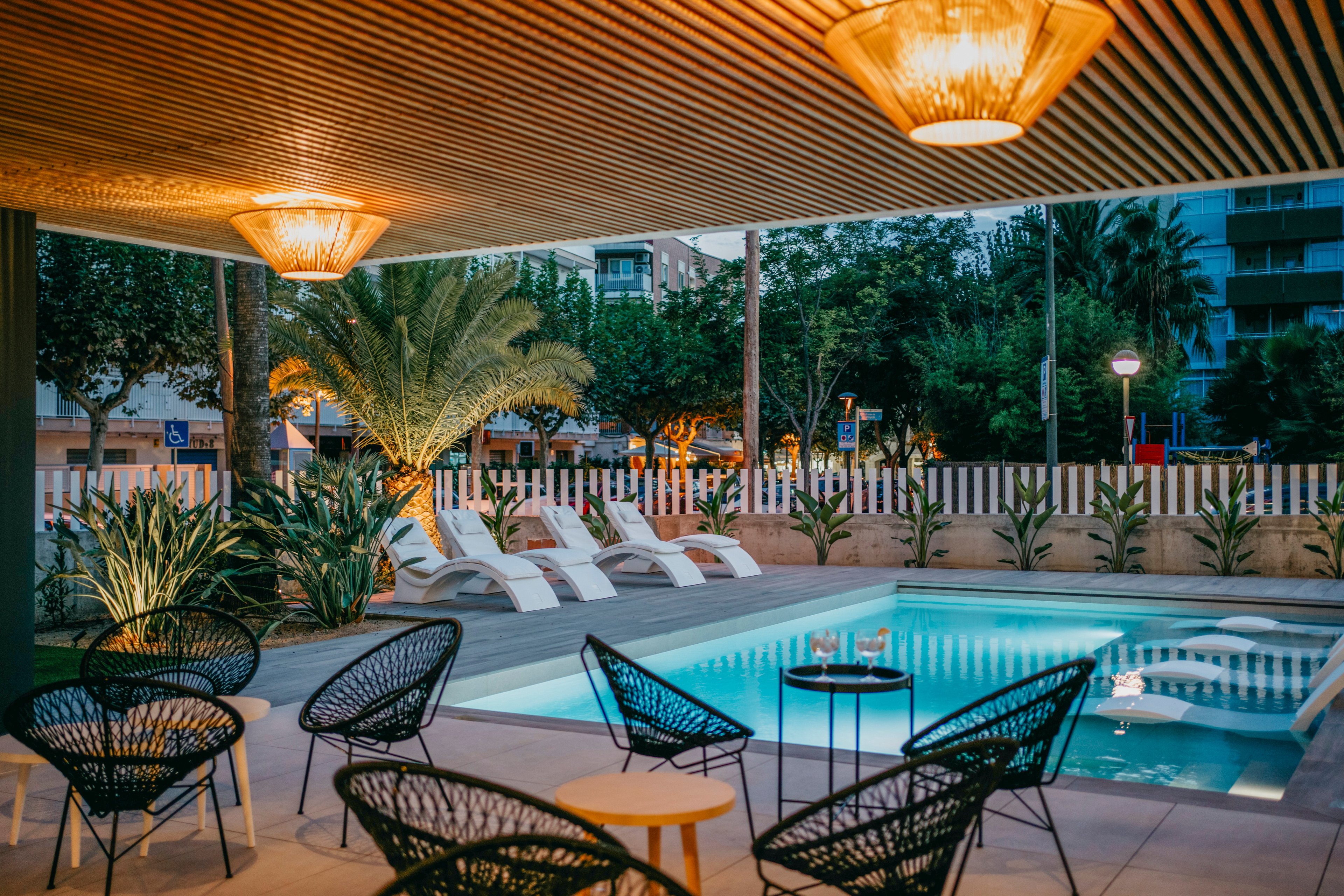 Instants Boutique Hotel