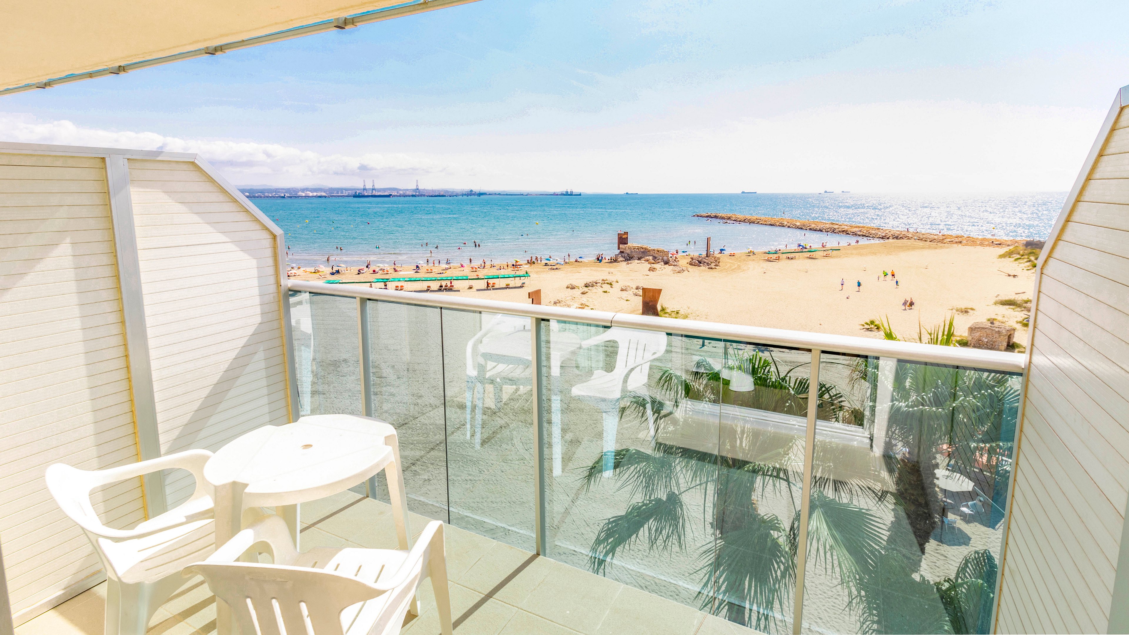 Golden Donaire Beach & Aquopolis Waterpark