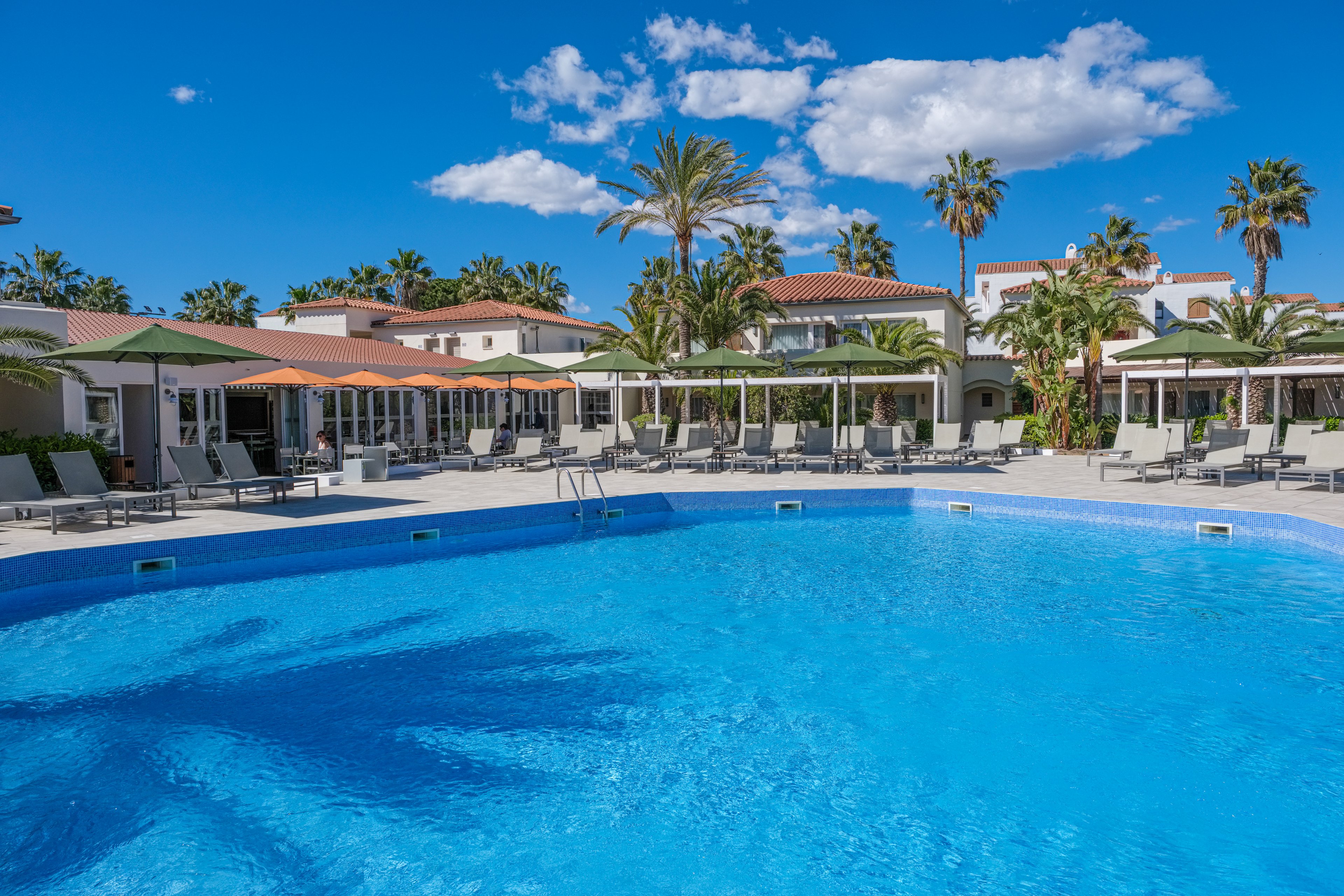 Oassium Hotel by Estival