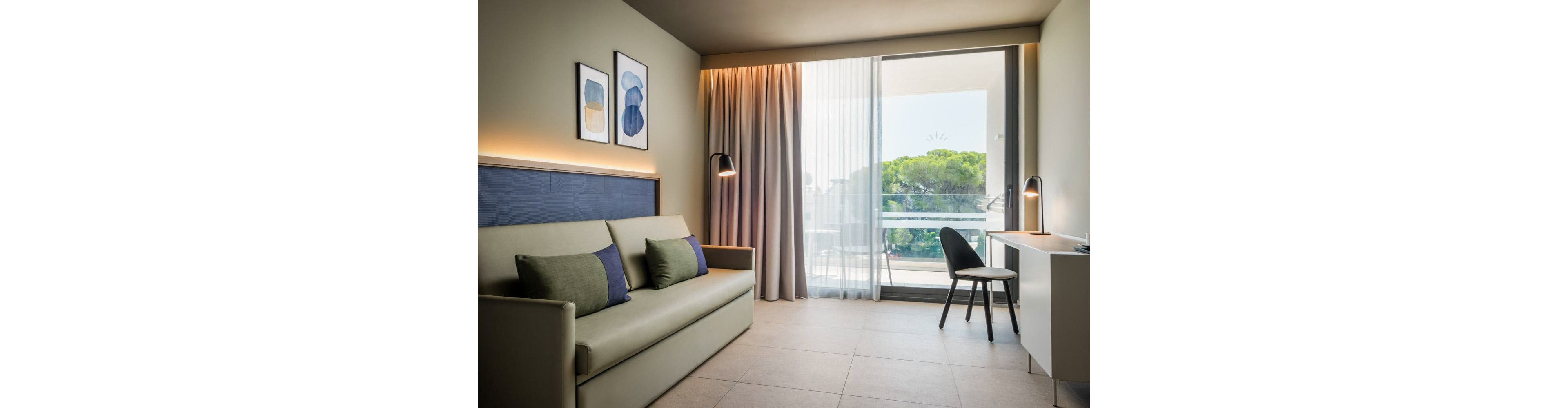 Estival Maramar & PortAventura Theme Park