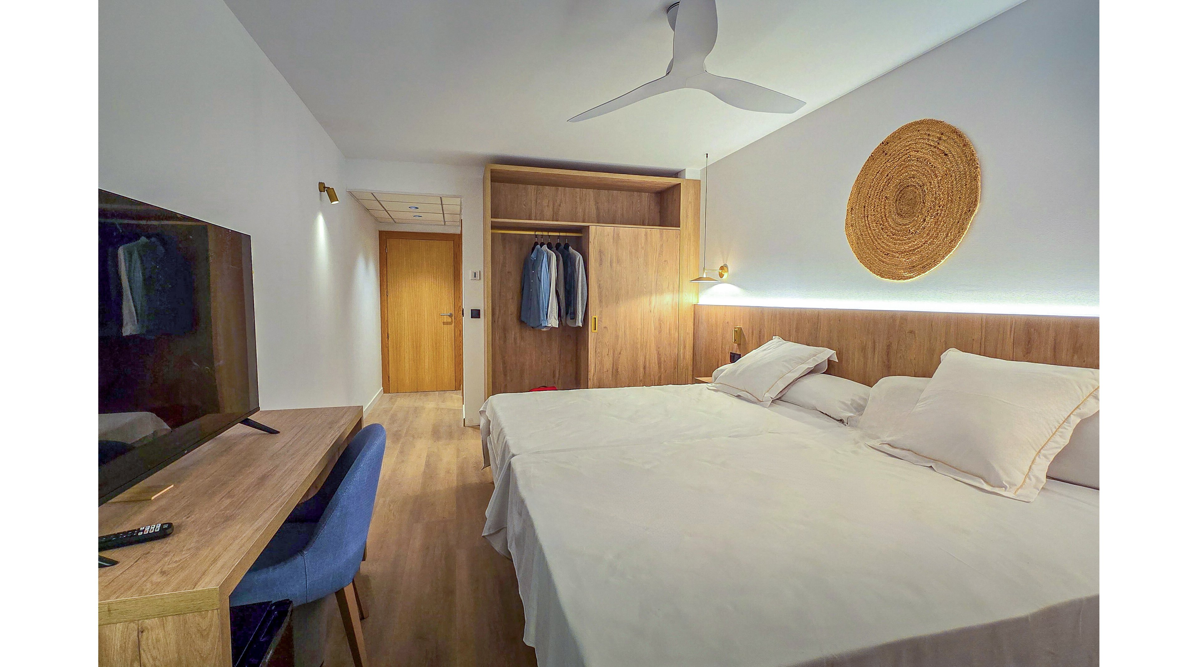 Ohtels Villa Romana & PortAventura Theme Park