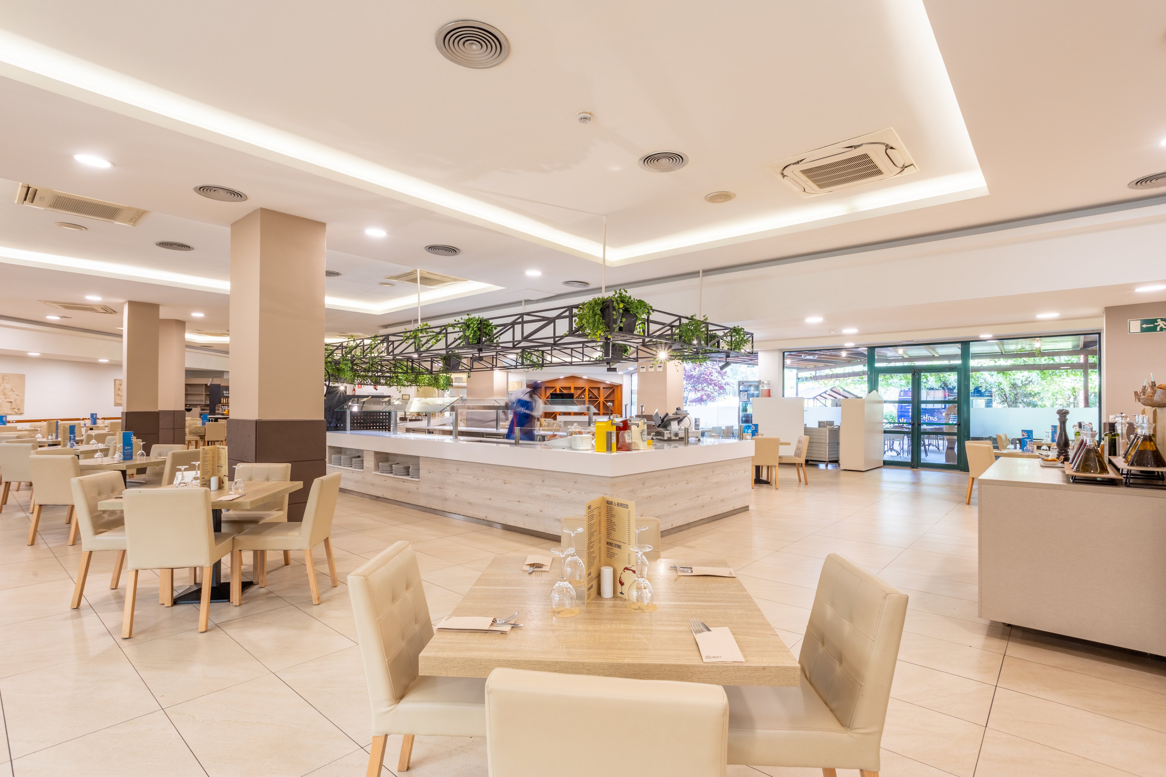 Ohtels Villa Romana & PortAventura Theme Park