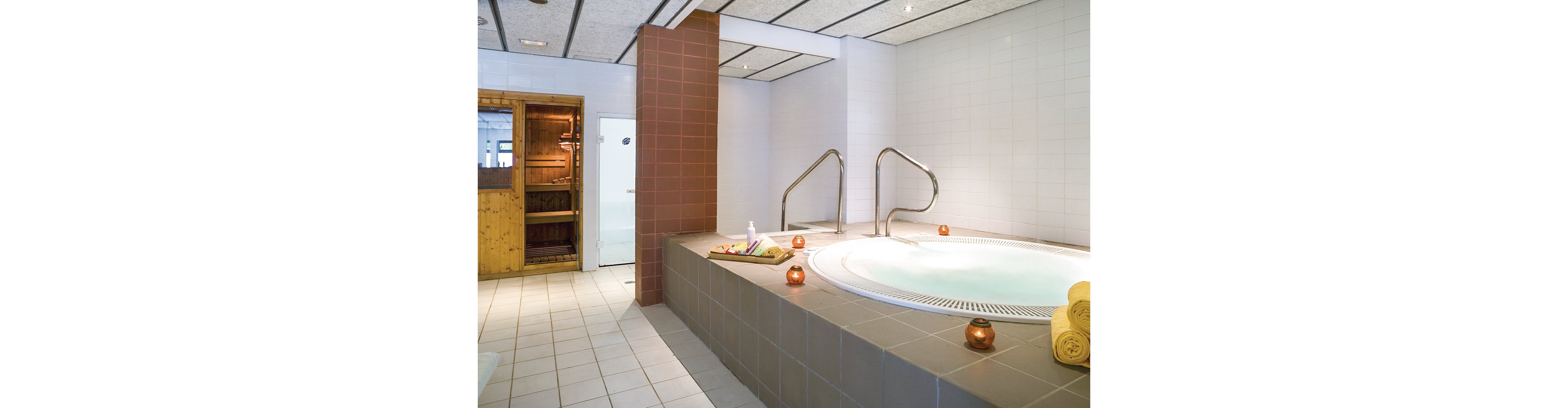 Blaumar Hotel & 4 Rounds of Golf Included