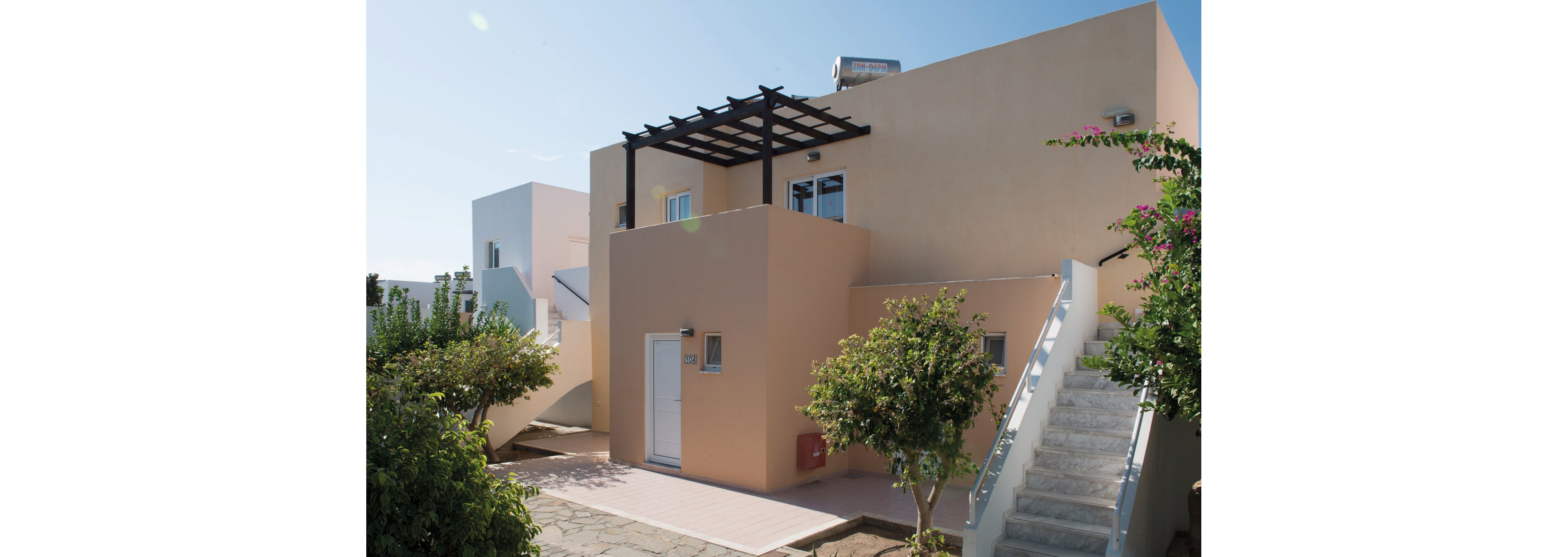 Matina Aparthotel Pefkos