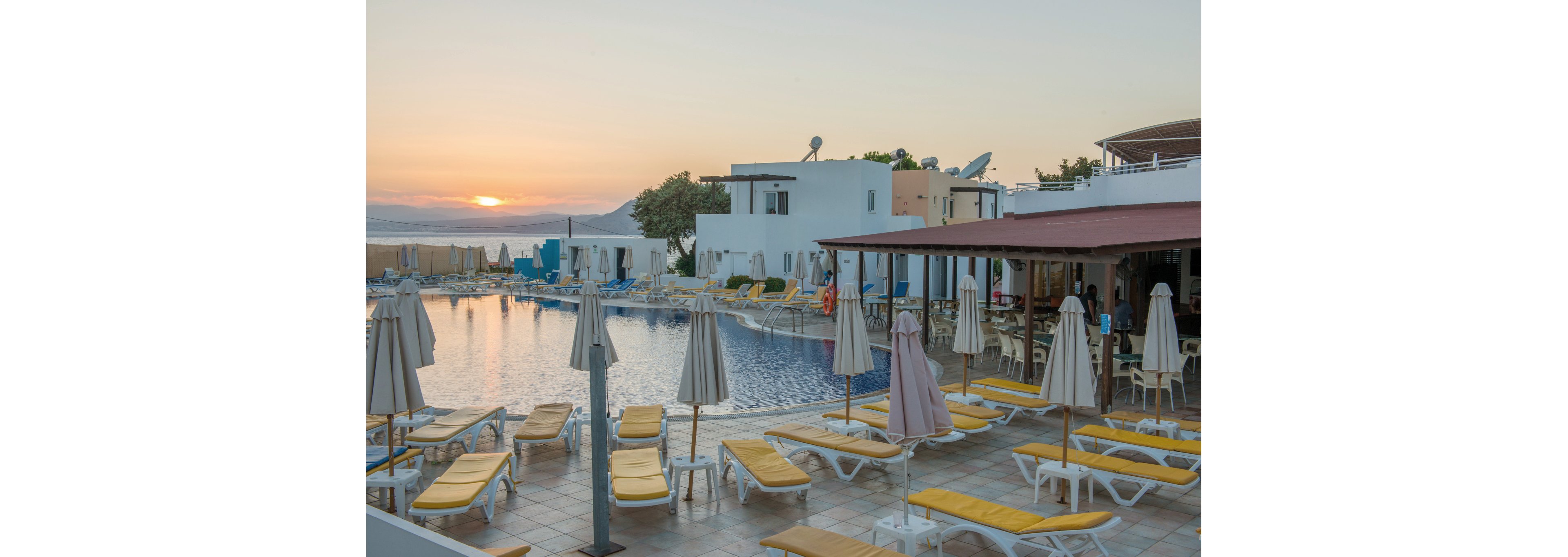 Matina Aparthotel Pefkos