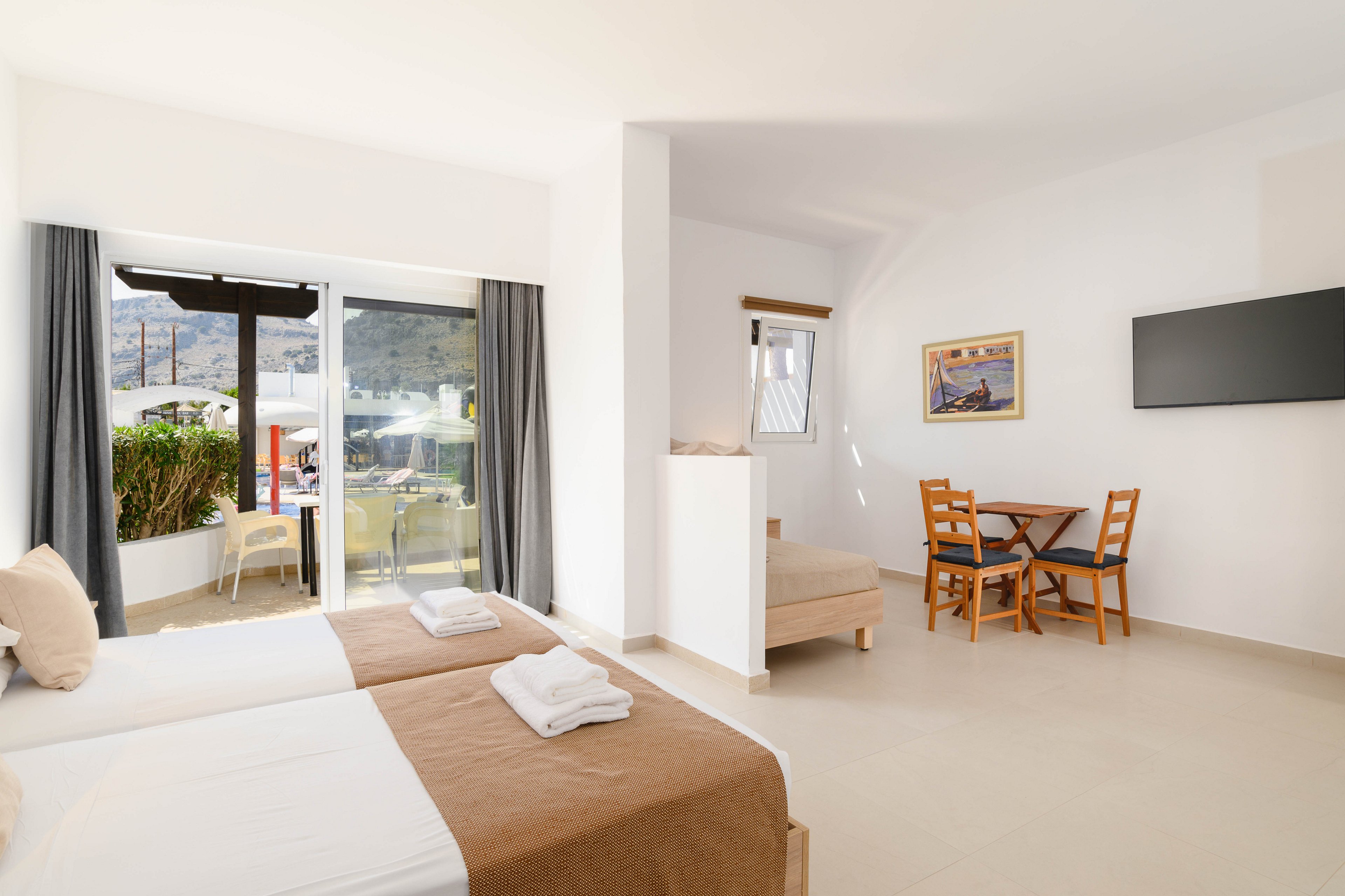 Matina Aparthotel Pefkos