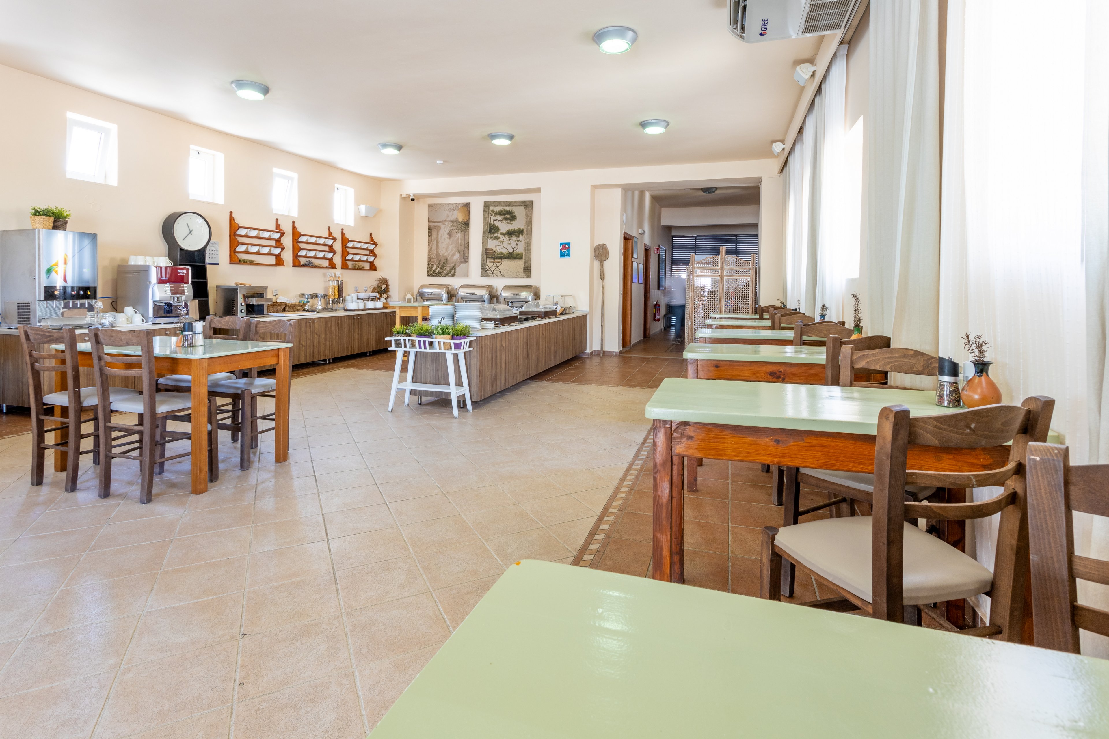 Matina Aparthotel Pefkos