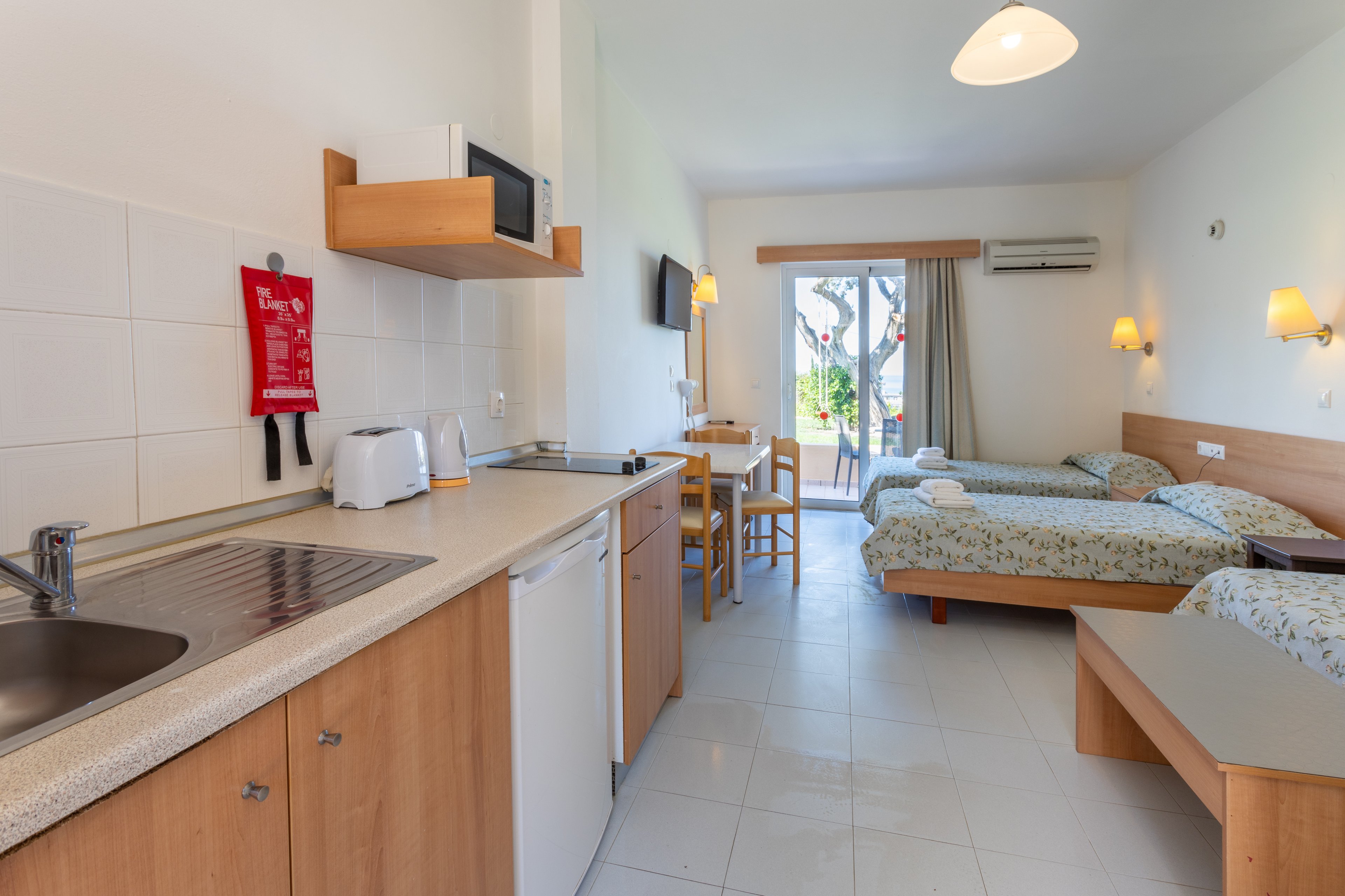 Matina Aparthotel Pefkos