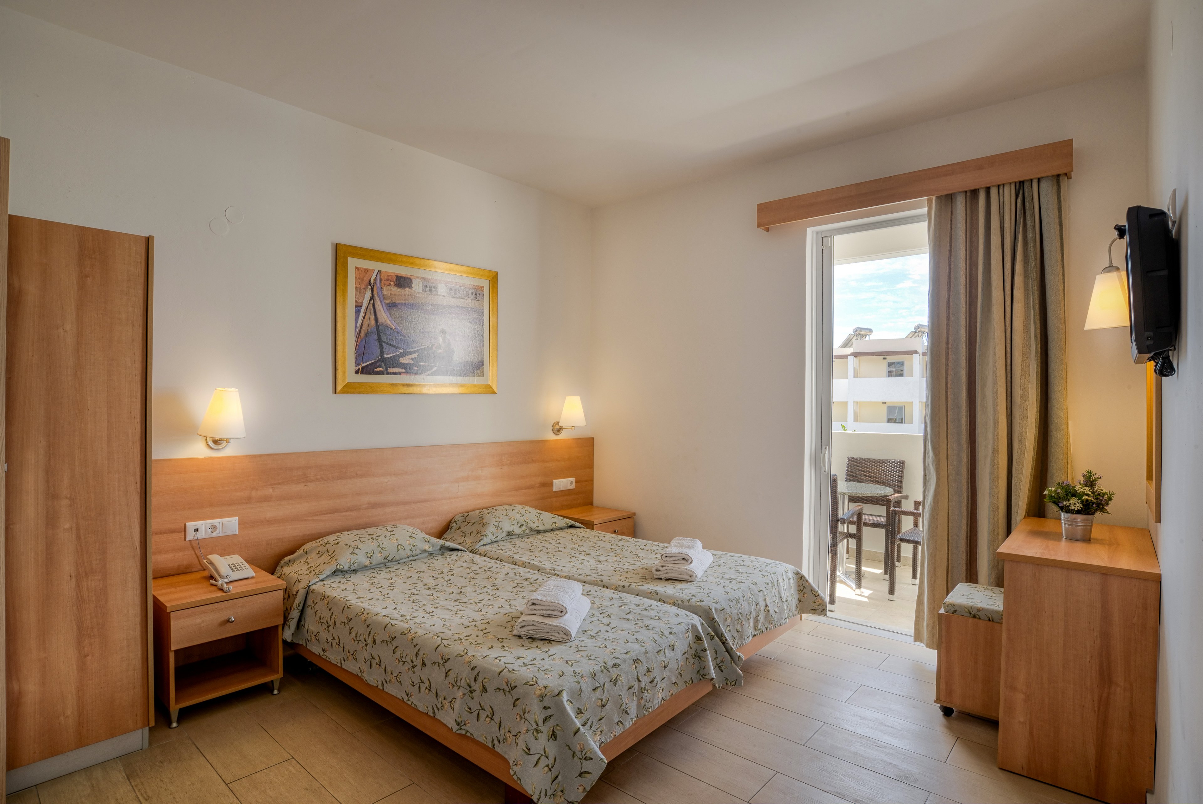 Matina Aparthotel Pefkos