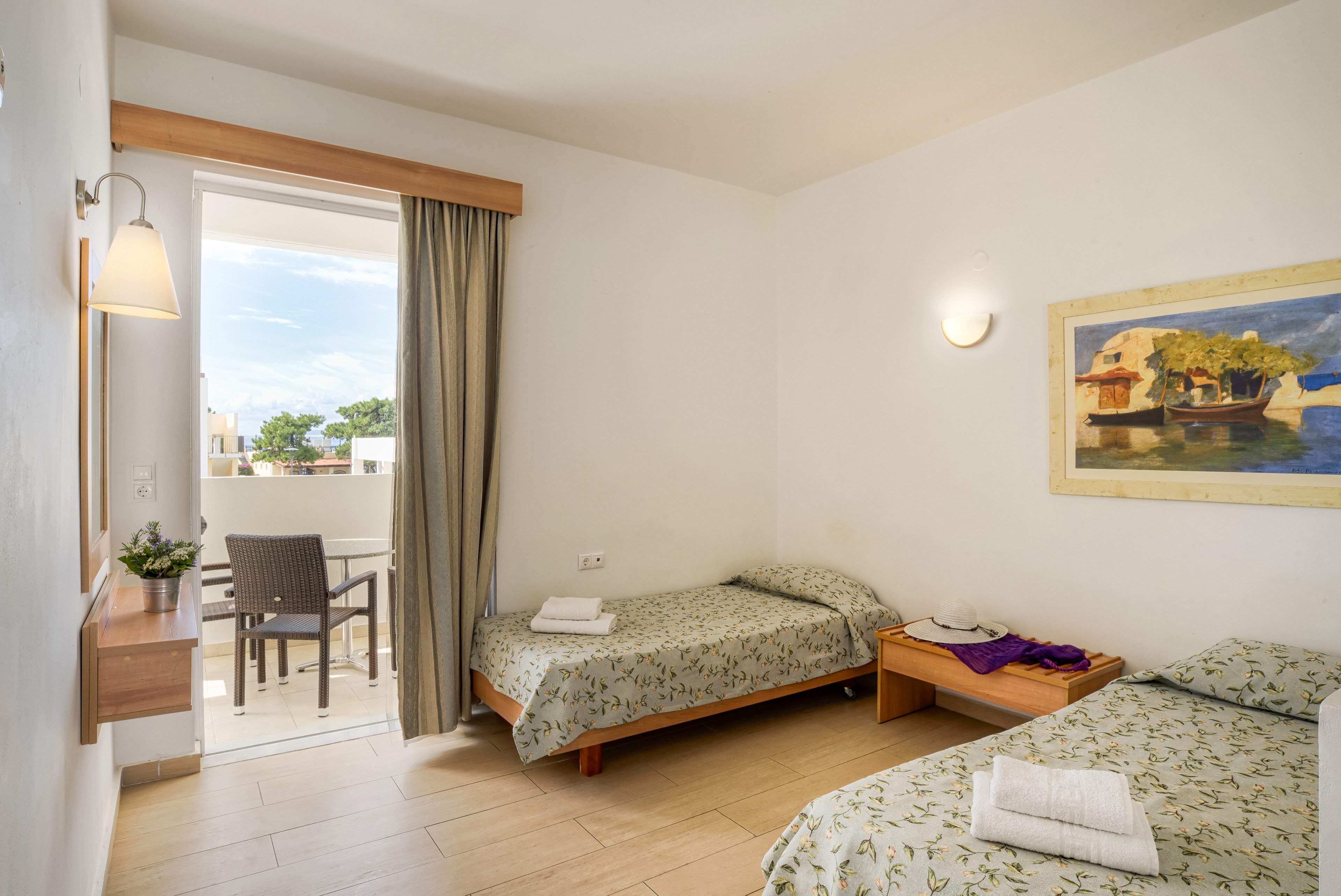 Matina Aparthotel Pefkos