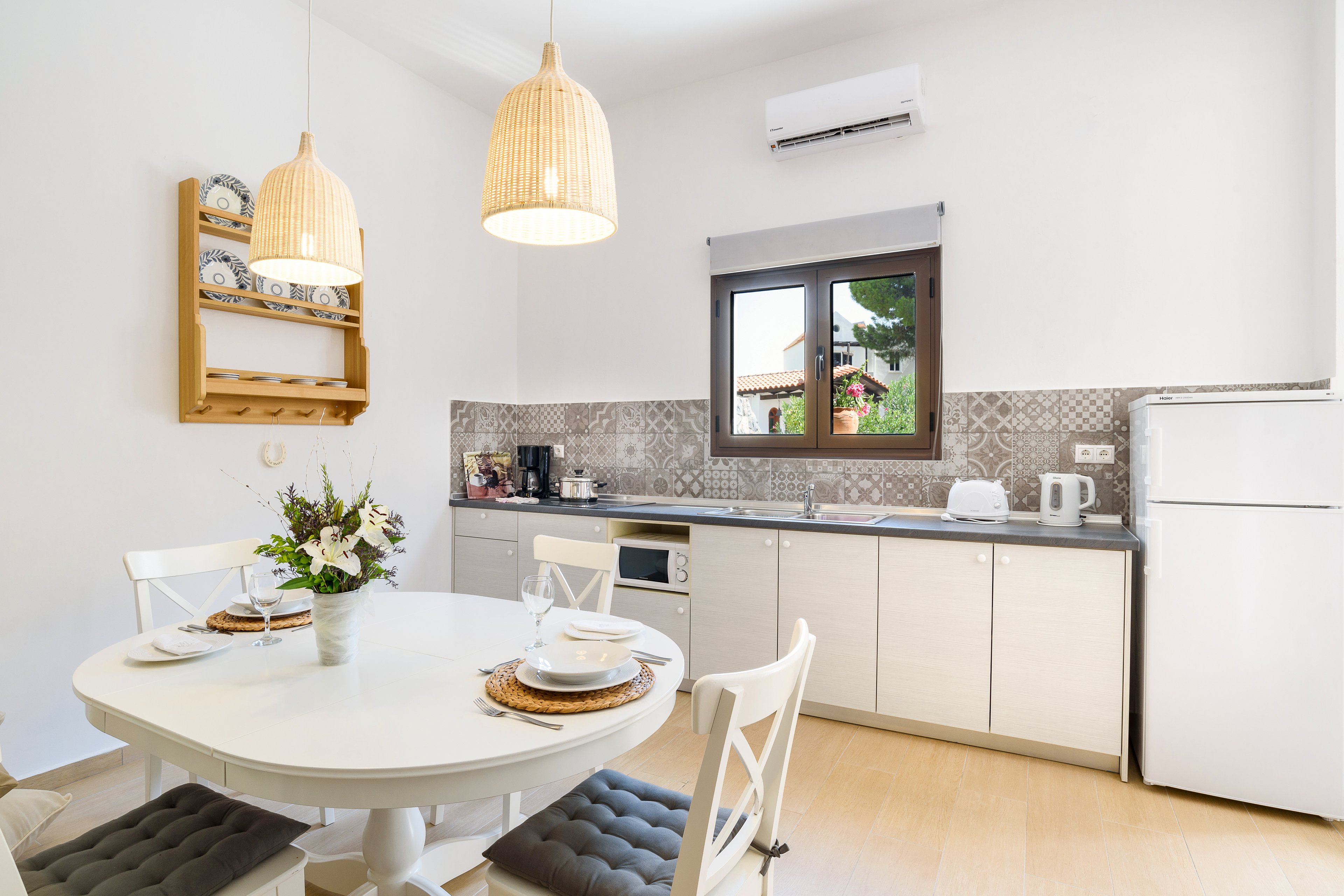 Matina Aparthotel Pefkos