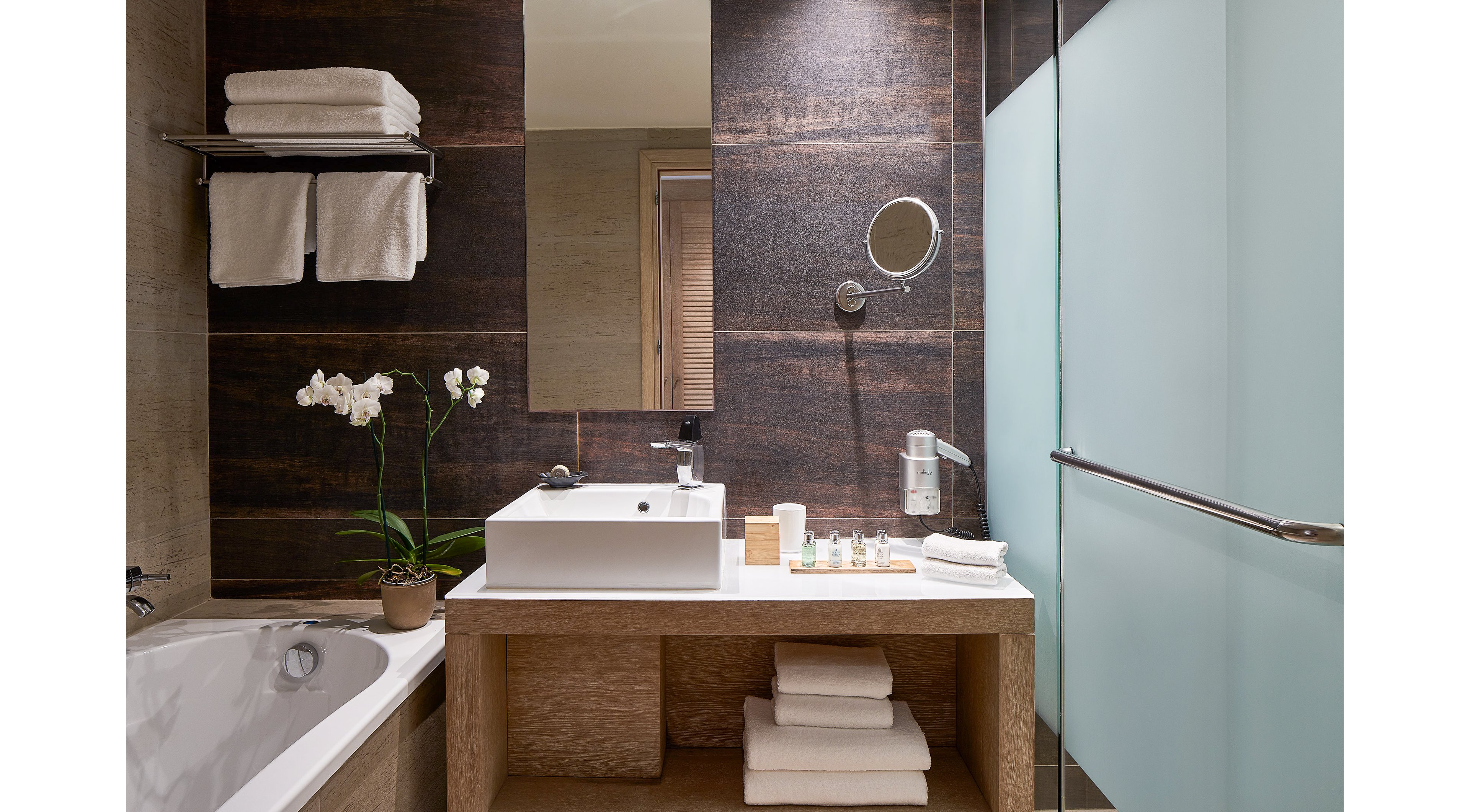 Aquagrand Artistic Luxury Beach Resort