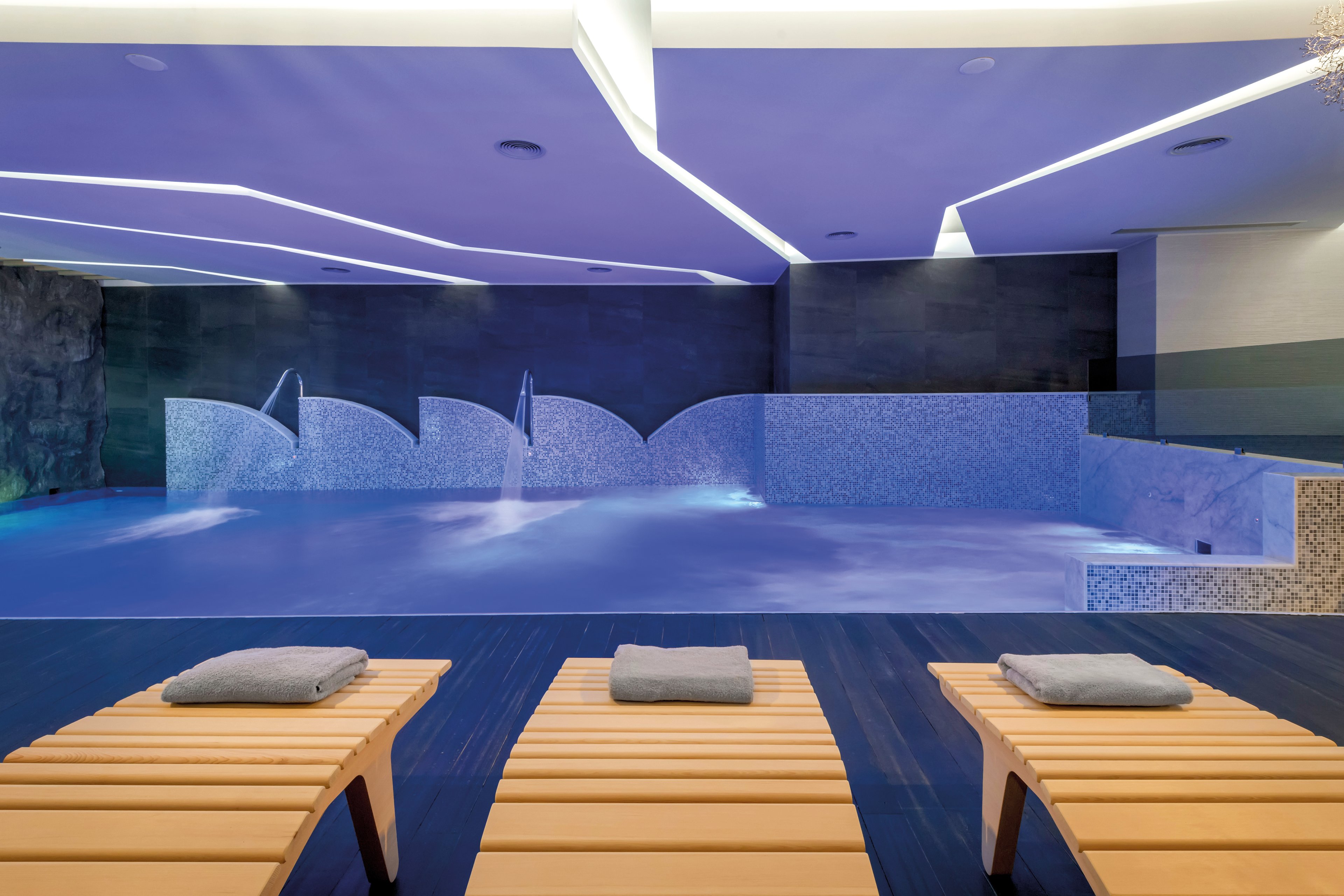 Olympic Palace Hotel