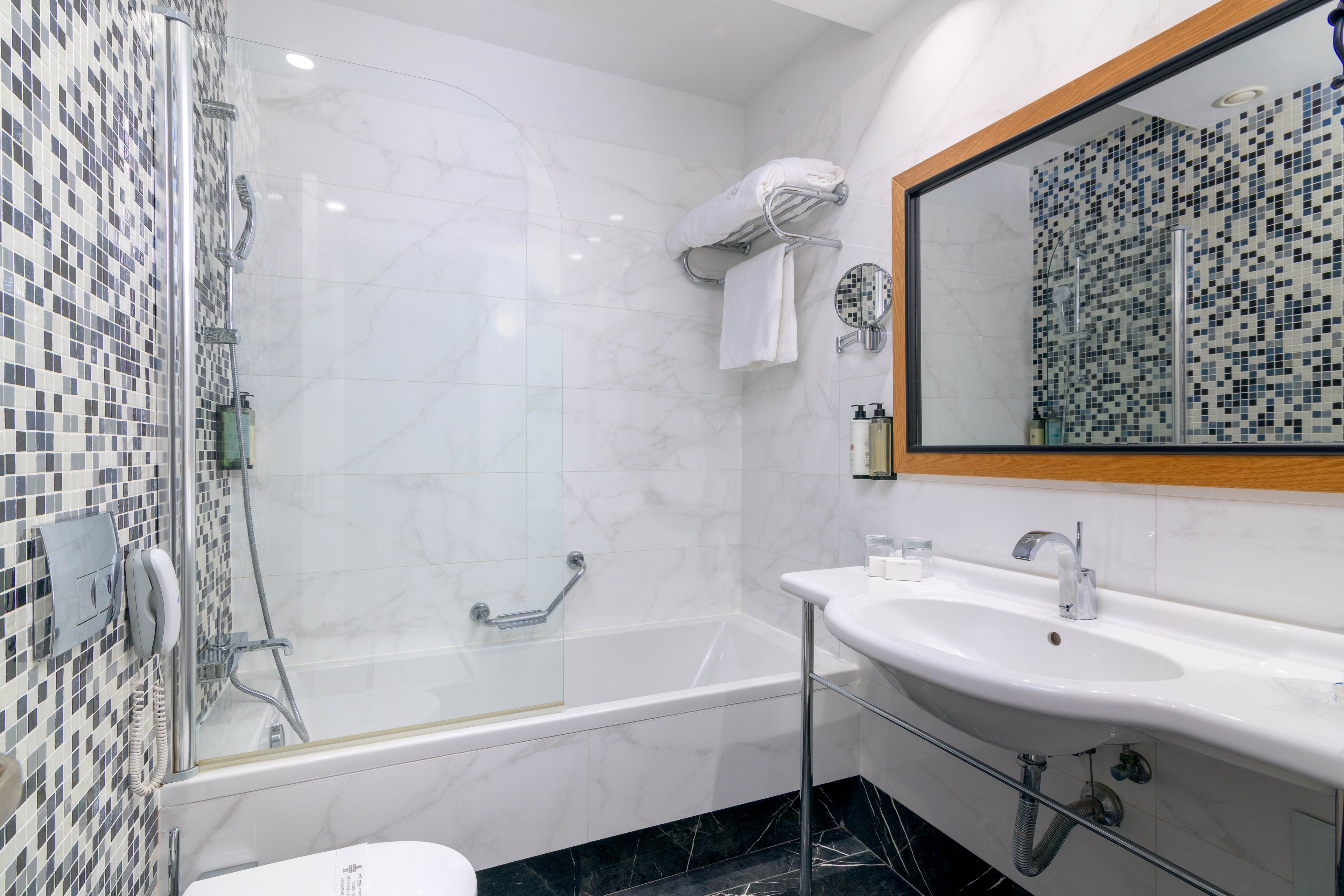 Olympic Palace Hotel