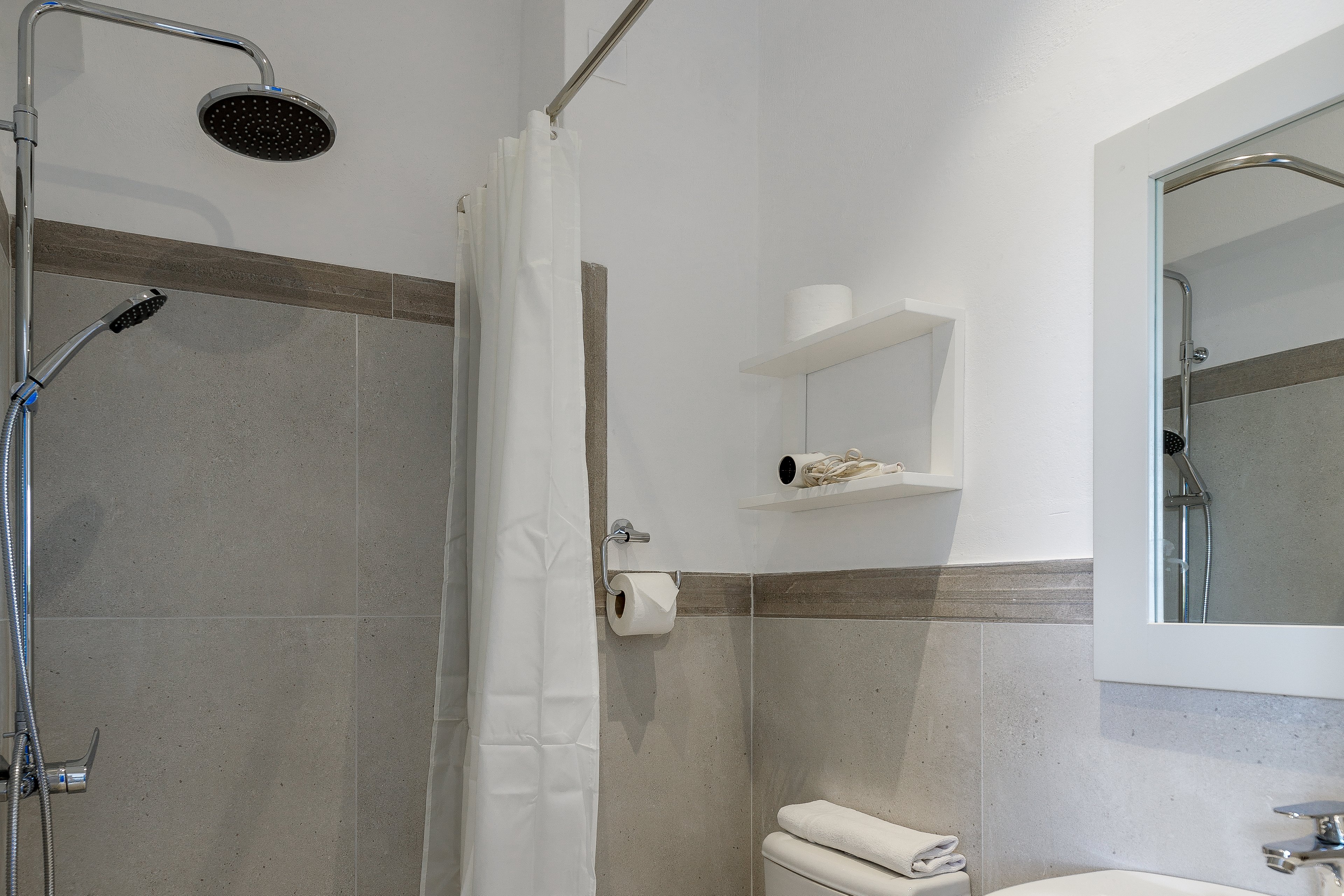 Nathalie Hotel - Rhodes