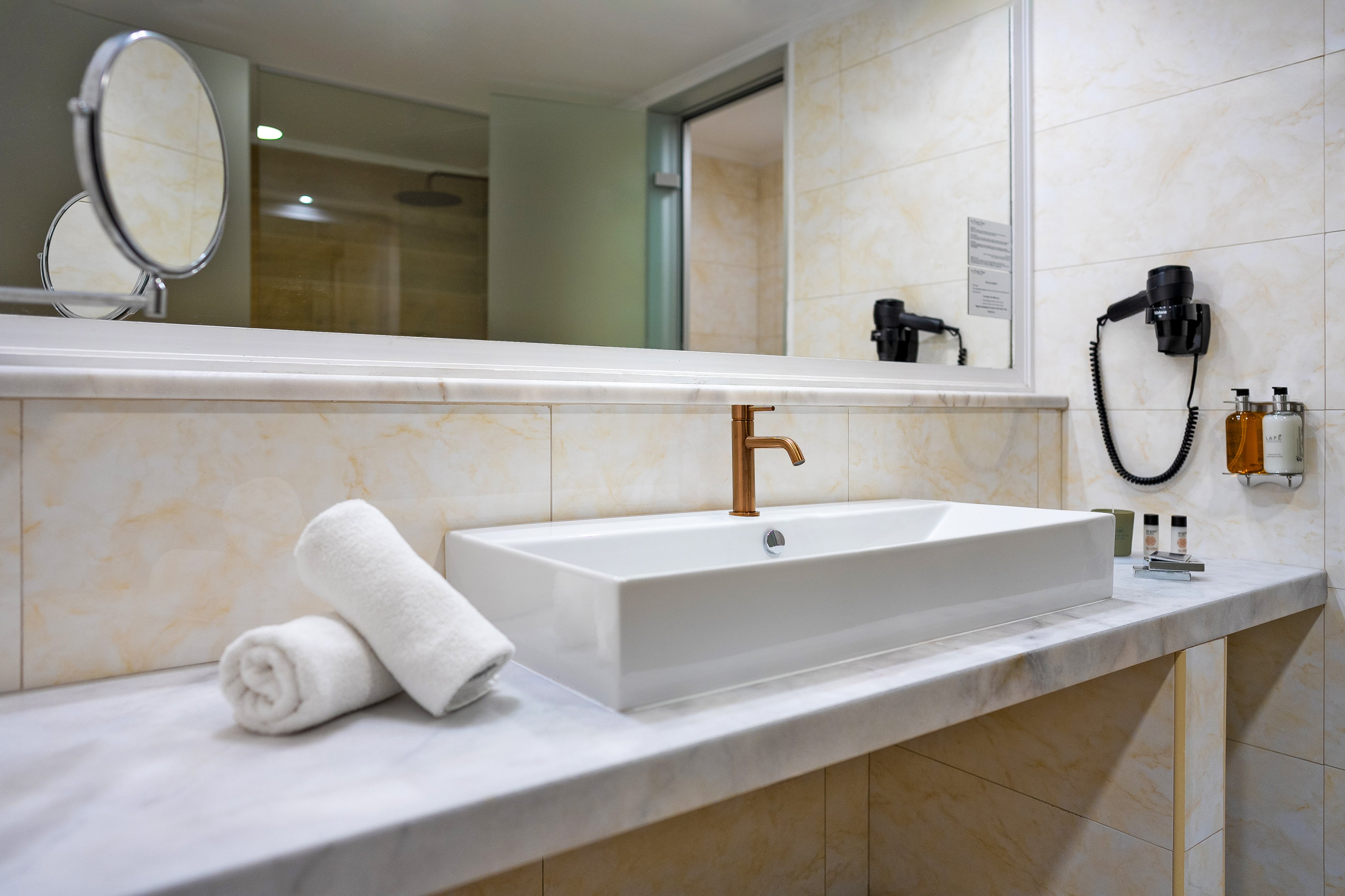 Kresten Royal Euphoria Resort