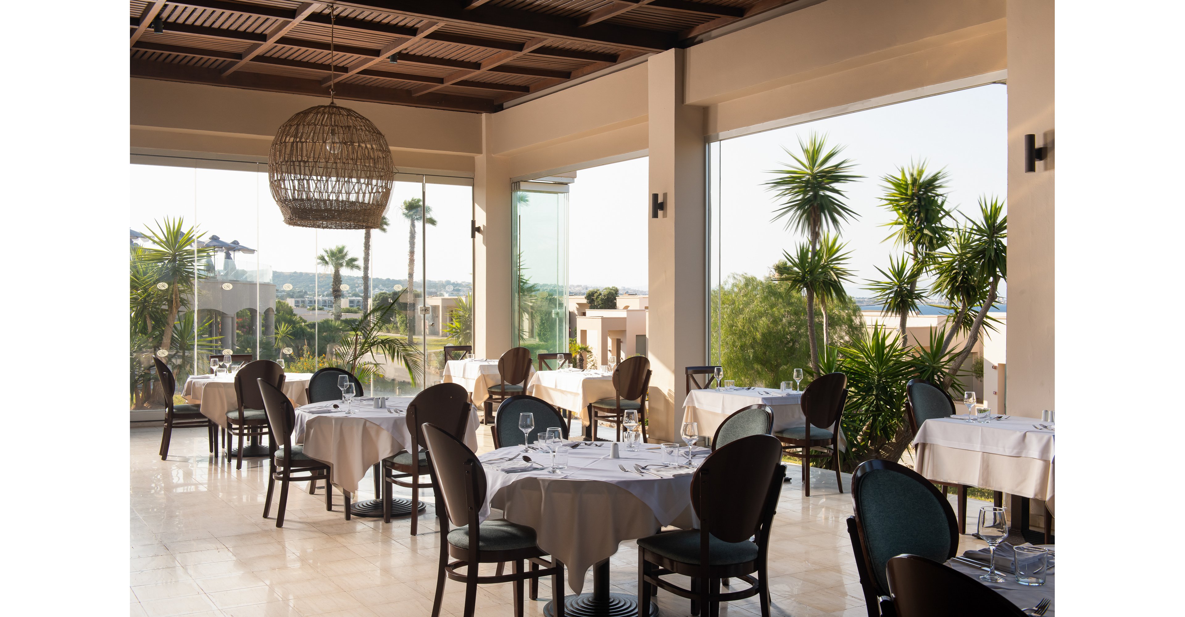 Kresten Royal Euphoria Resort