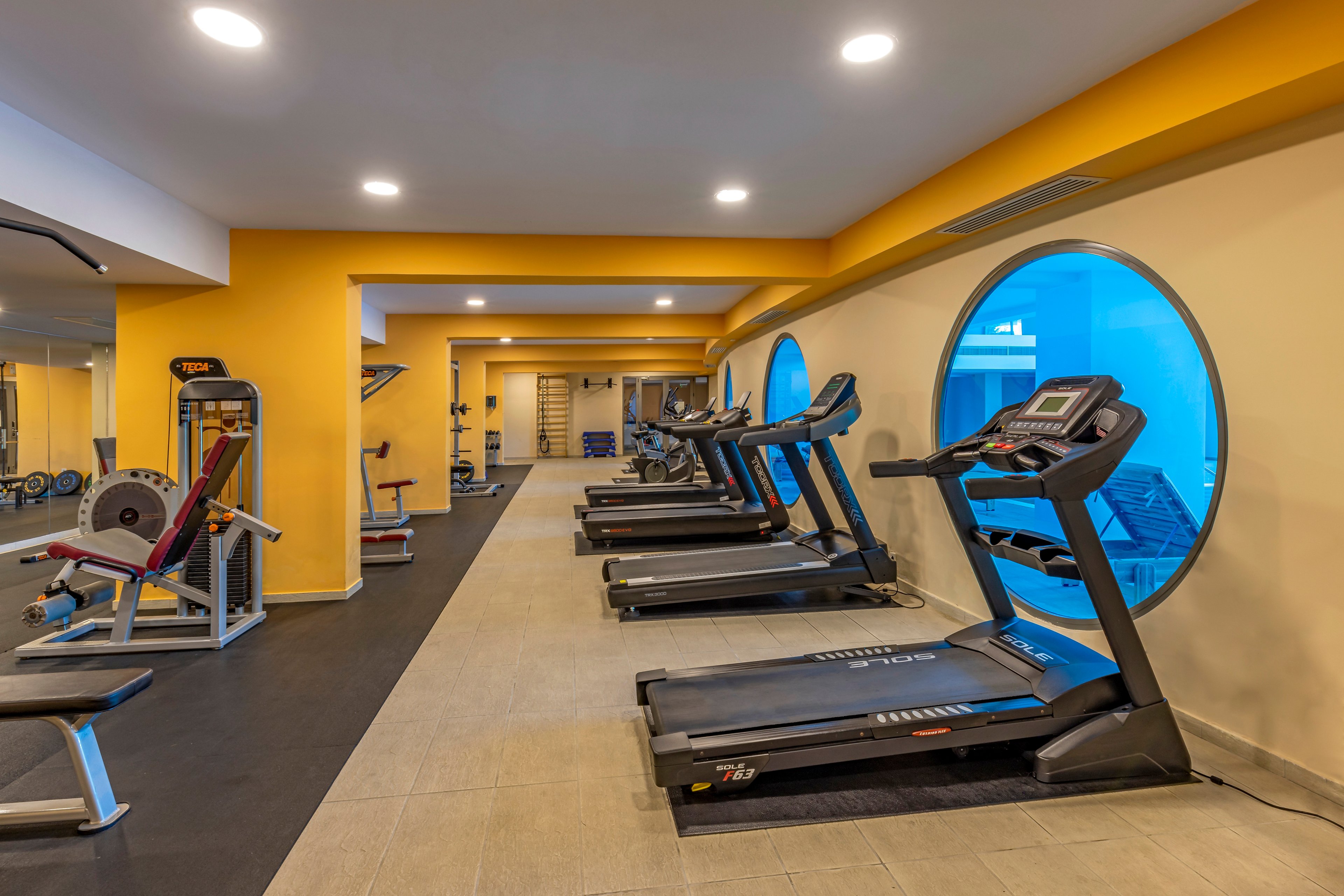 Kresten Royal Euphoria Resort