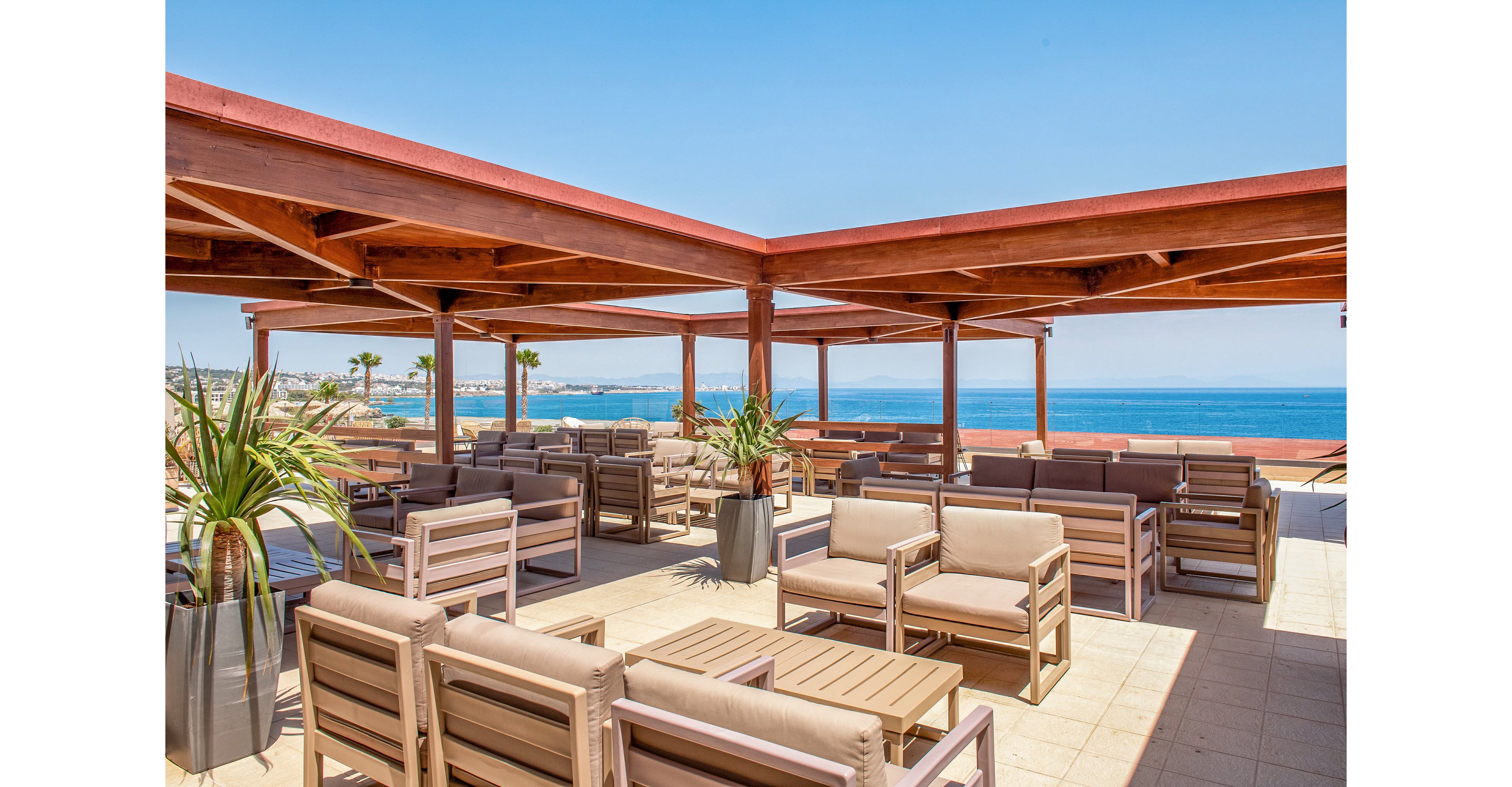 Kresten Royal Euphoria Resort