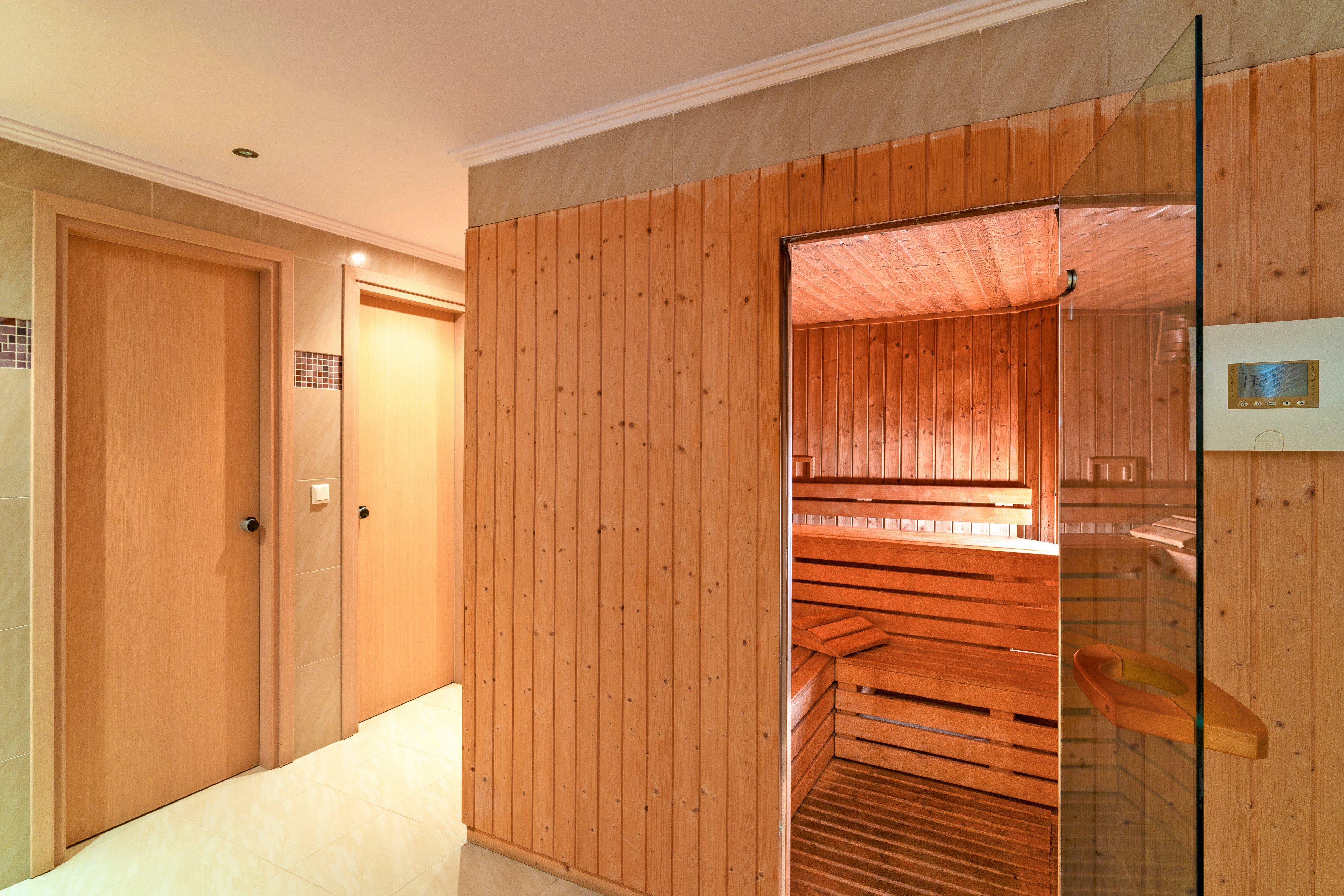 Kresten Royal Euphoria Resort