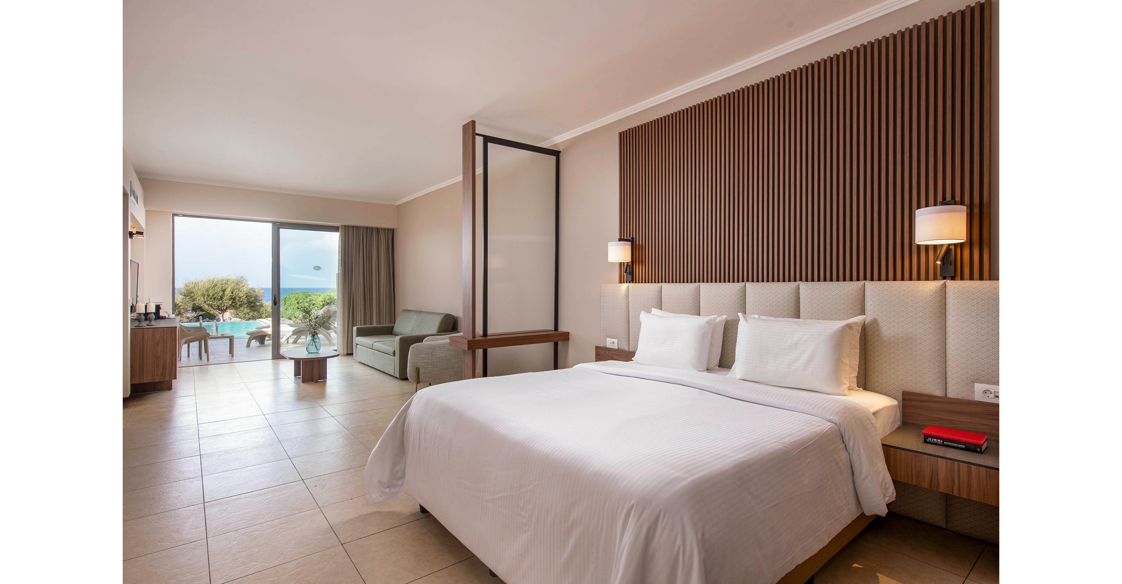 Kresten Royal Euphoria Resort