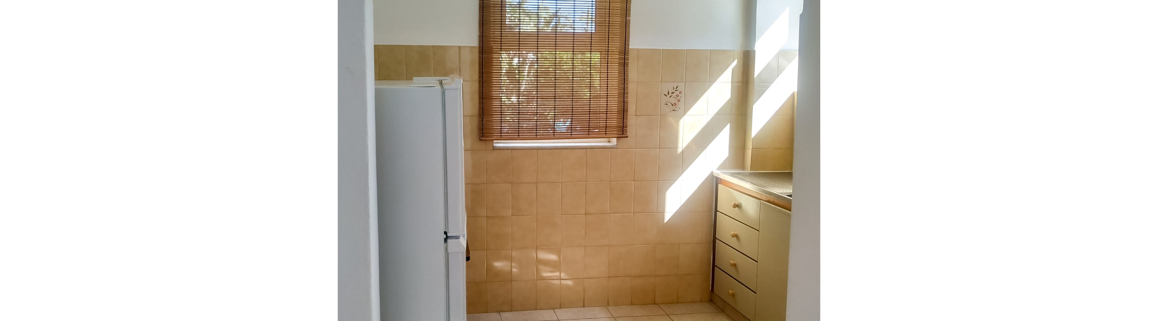 Coliseum Studios and Apartments