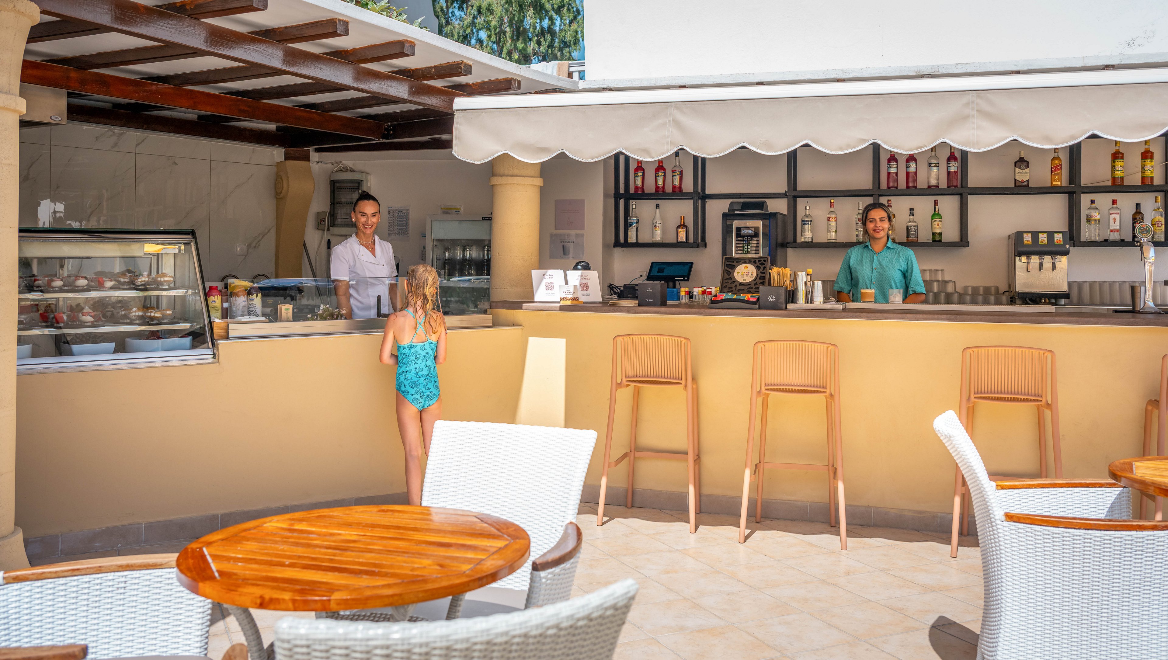 Canvas by Mitsis Petit Palais