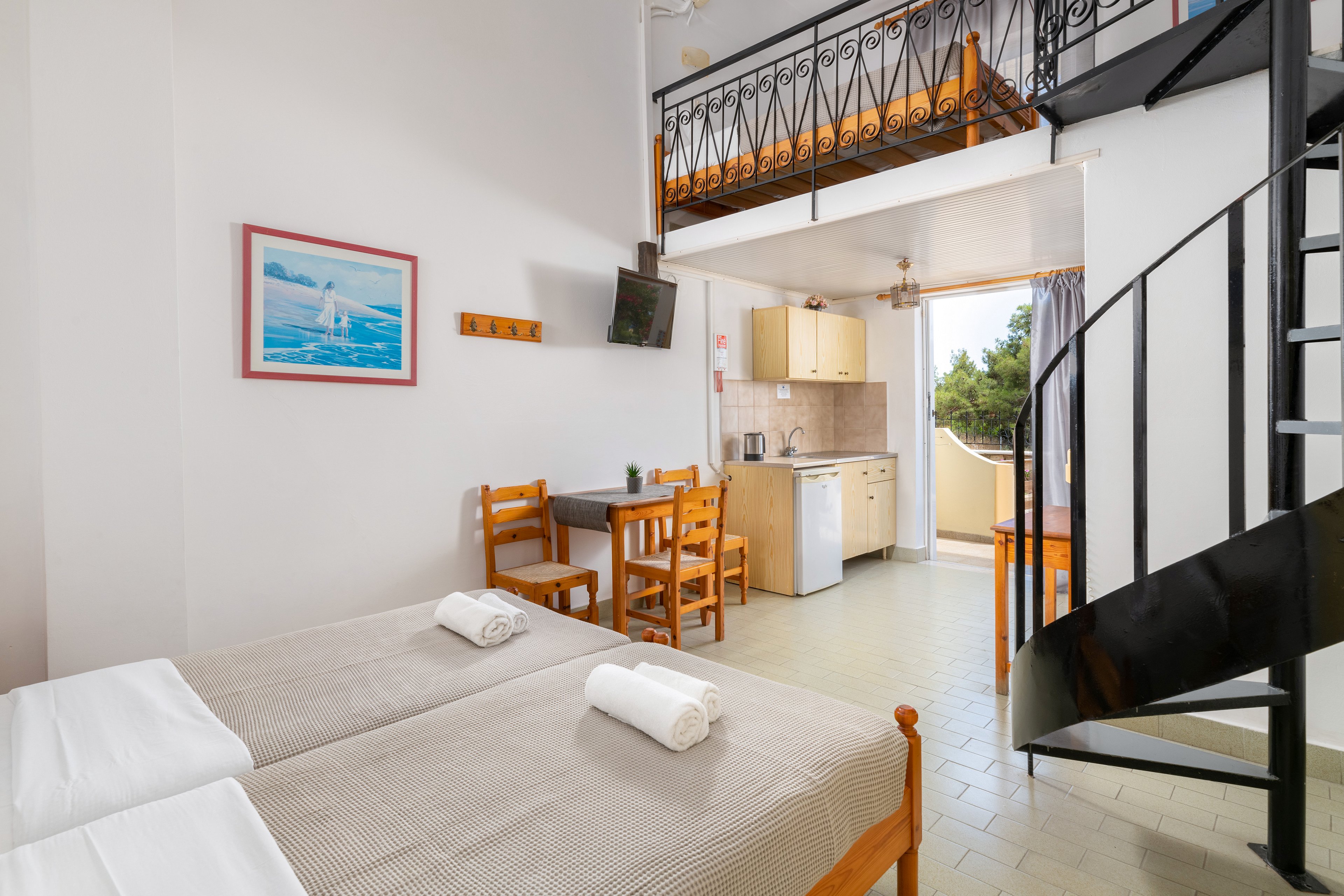 Pefkos View Apartments