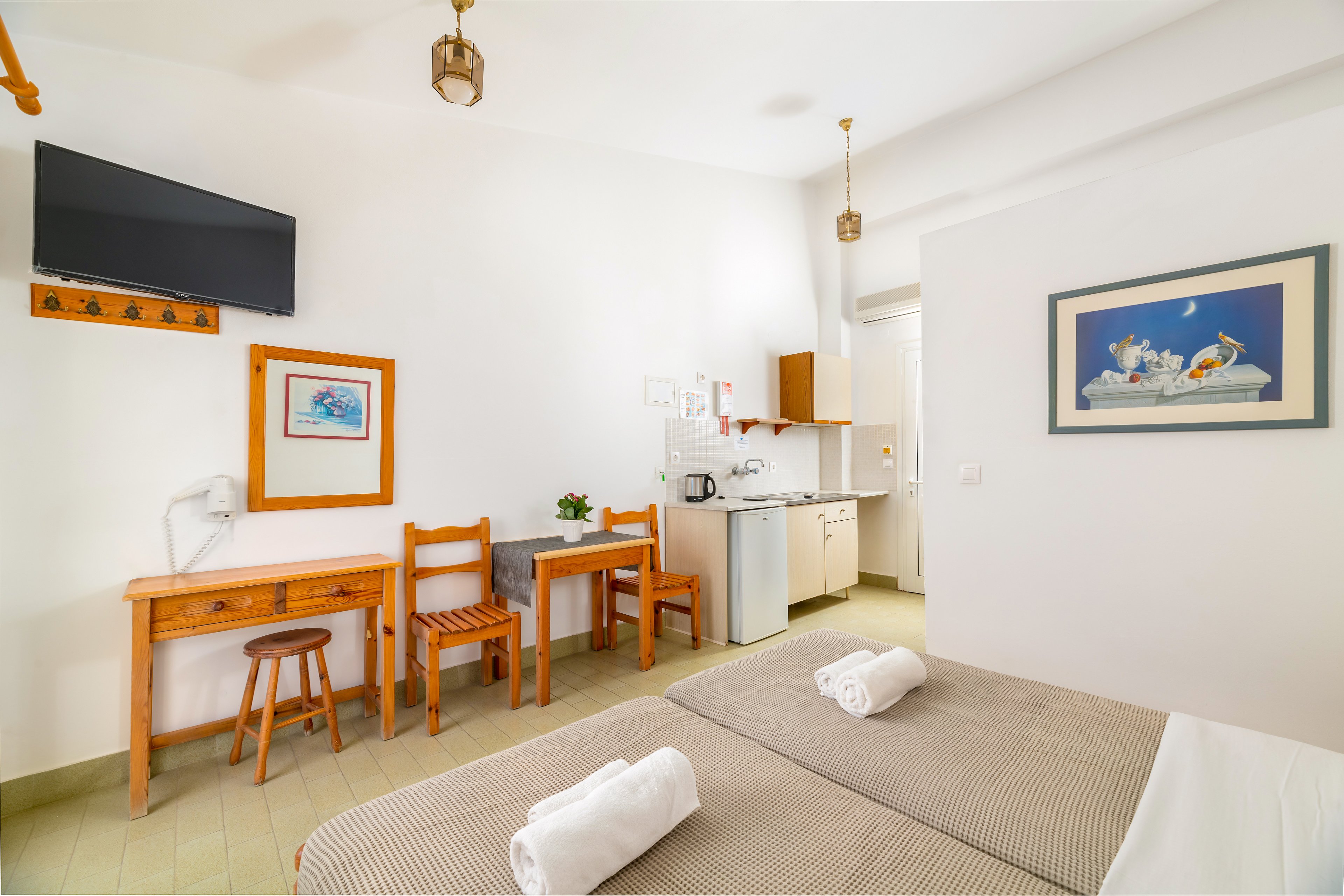 Pefkos View Apartments