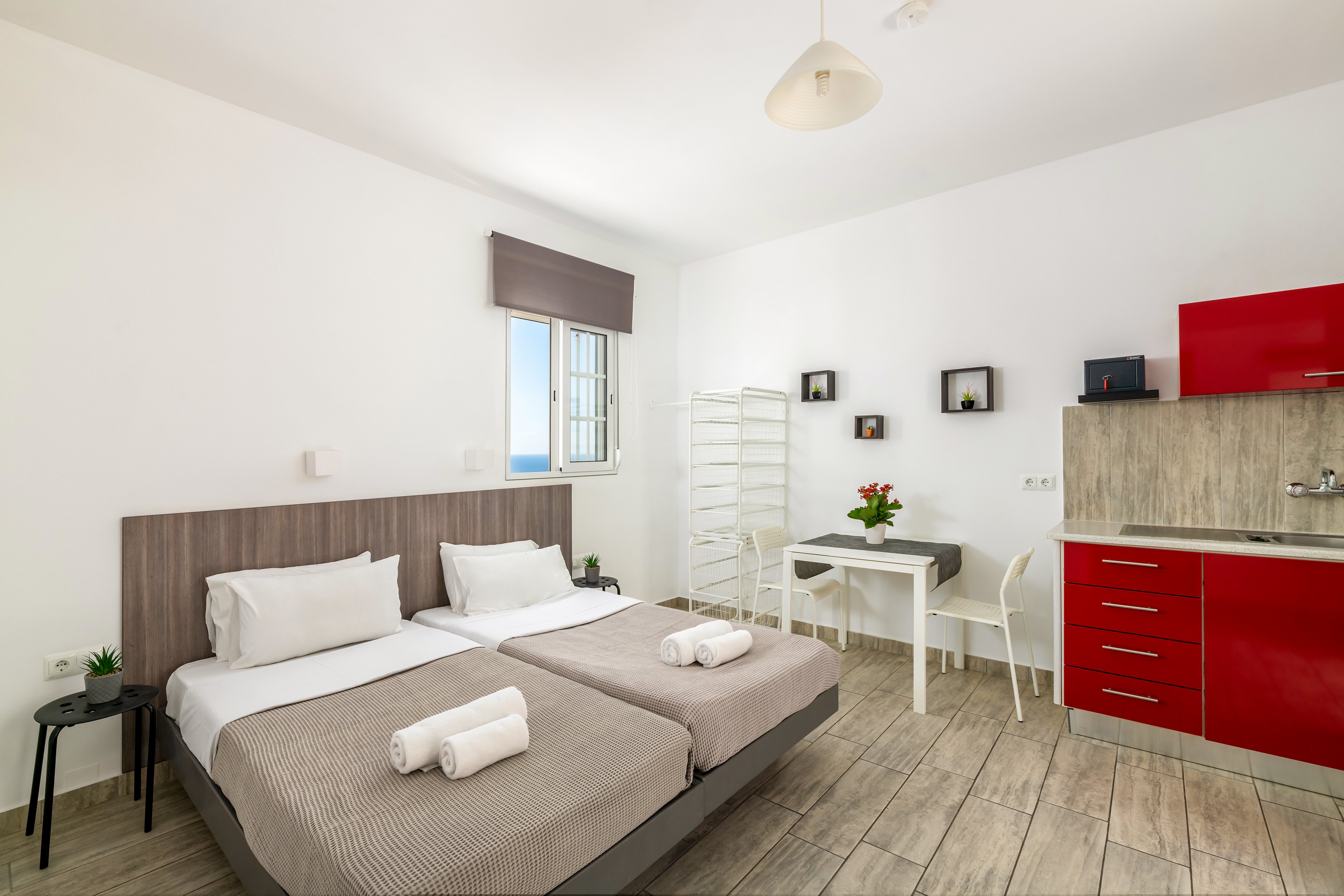 Pefkos View Apartments